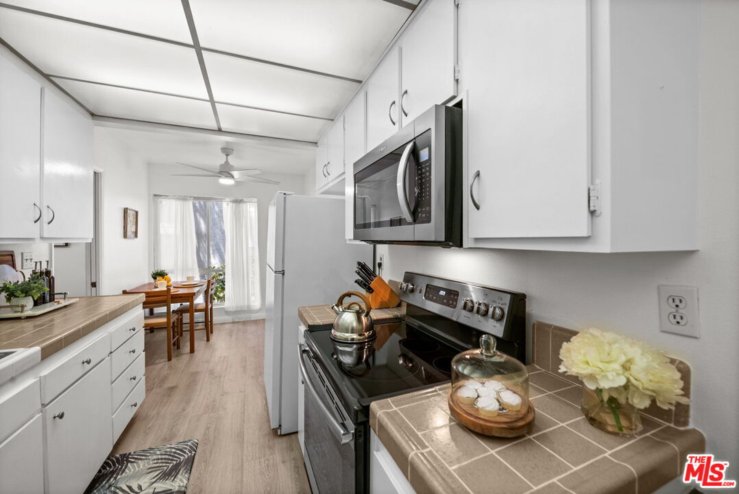 5845 Doverwood Dr Unit: 102