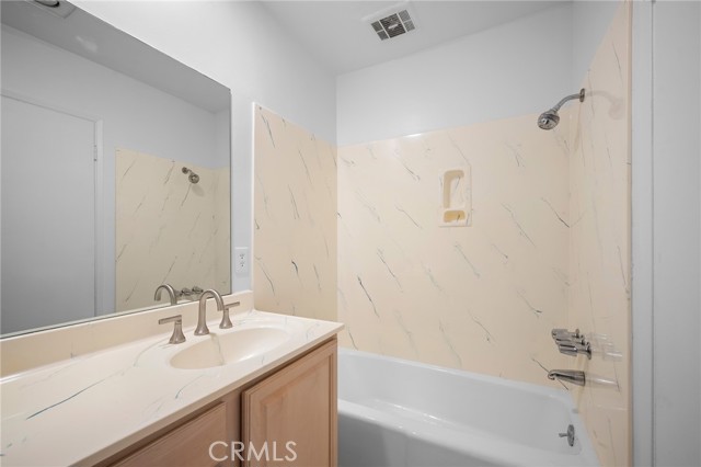 5674 Windsor WAY Unit: 207