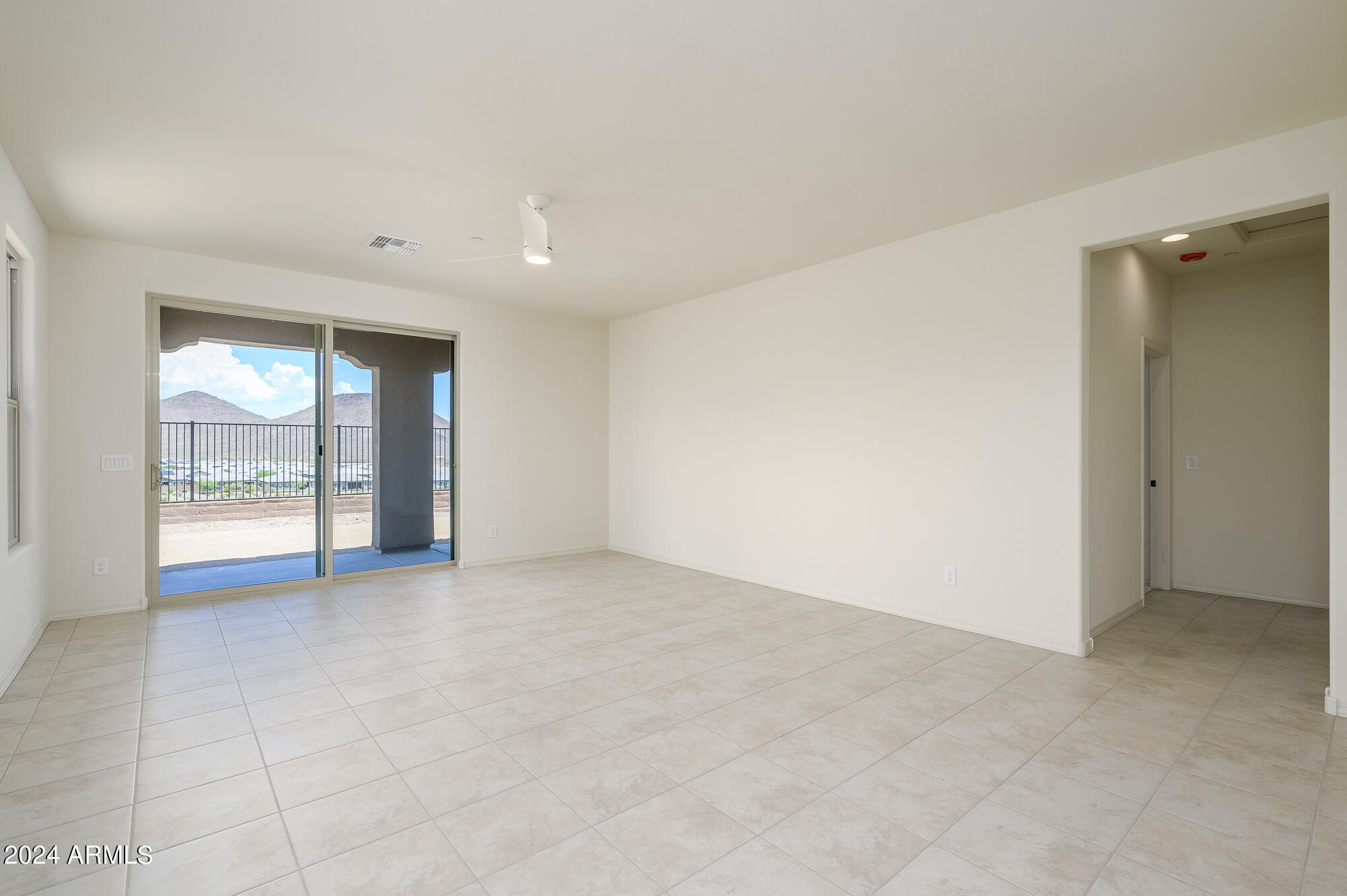 13516 W CALLE DE POMPAS