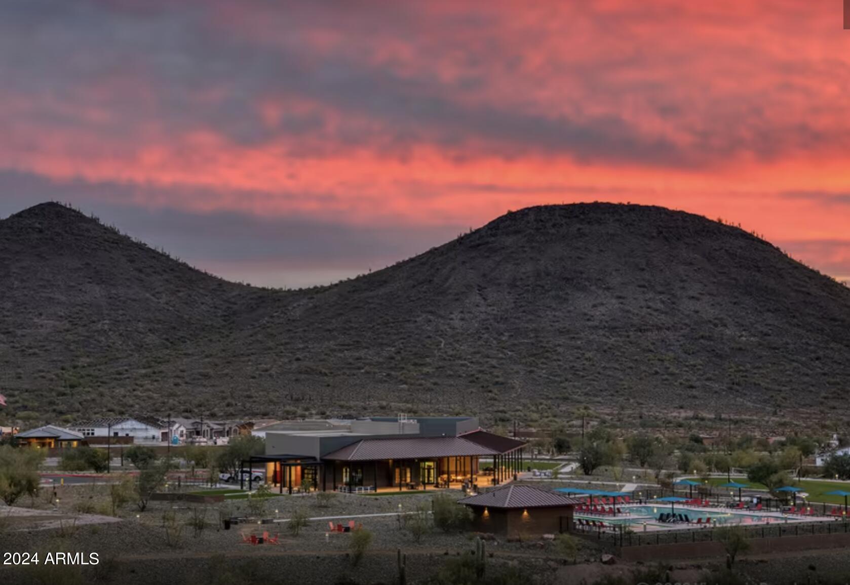 13516 W CALLE DE POMPAS