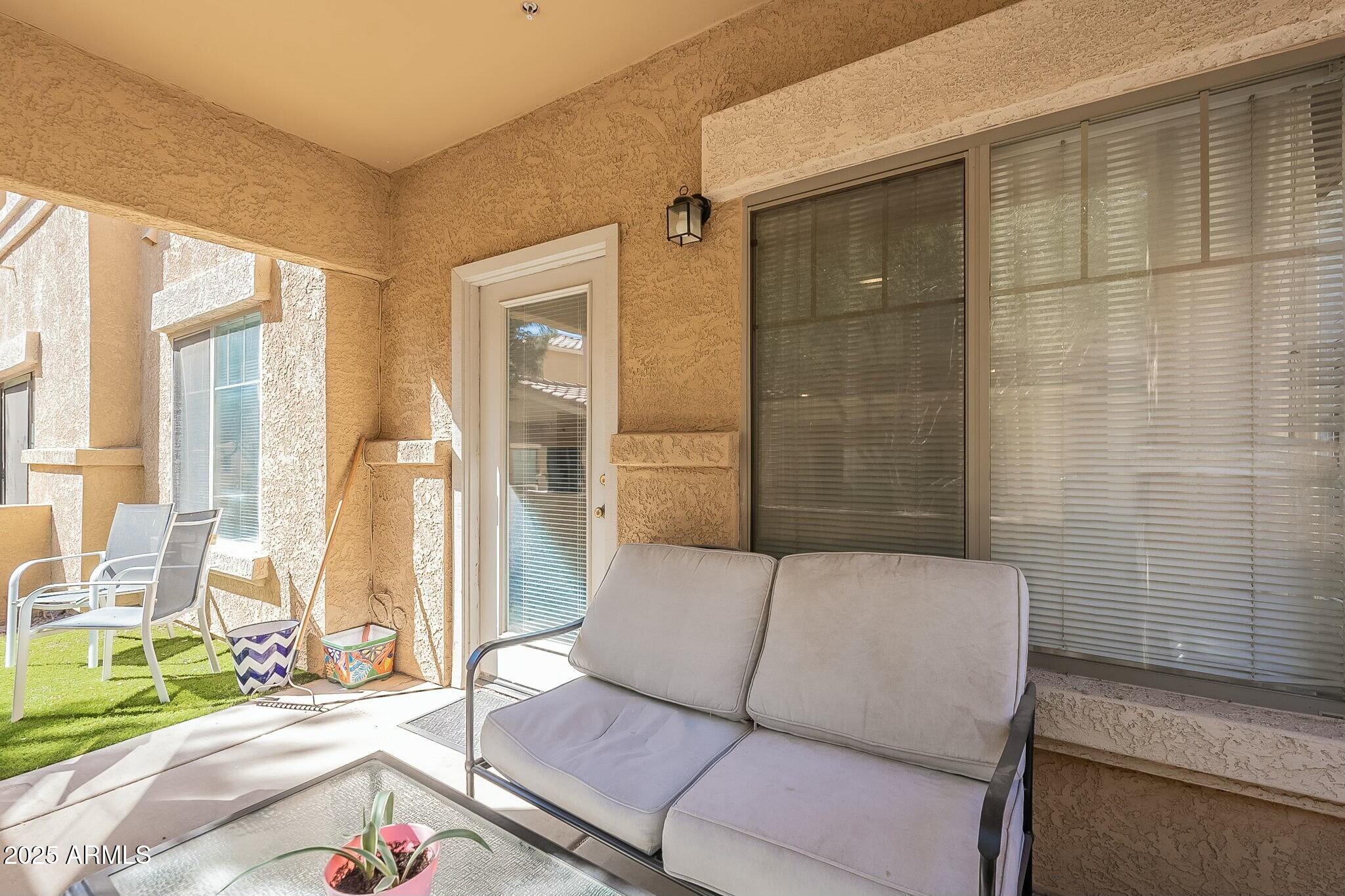 525 N MILLER Road, 122