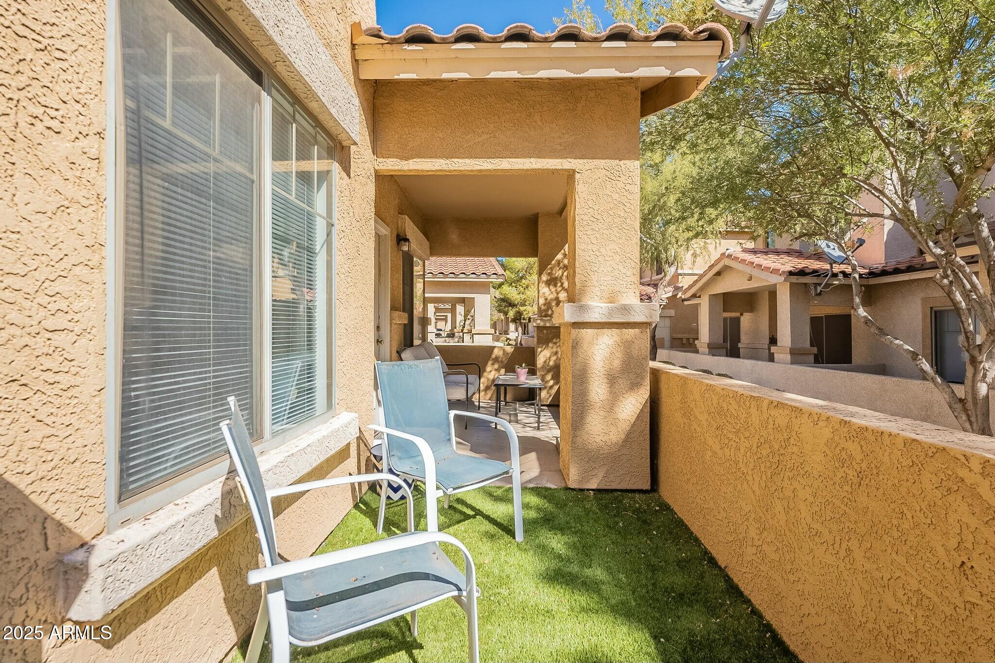 525 N MILLER Road, 122