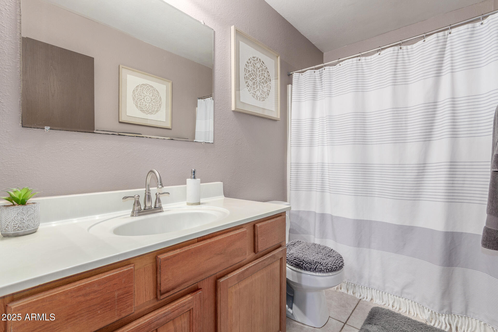 3542 N LA PALMA Road