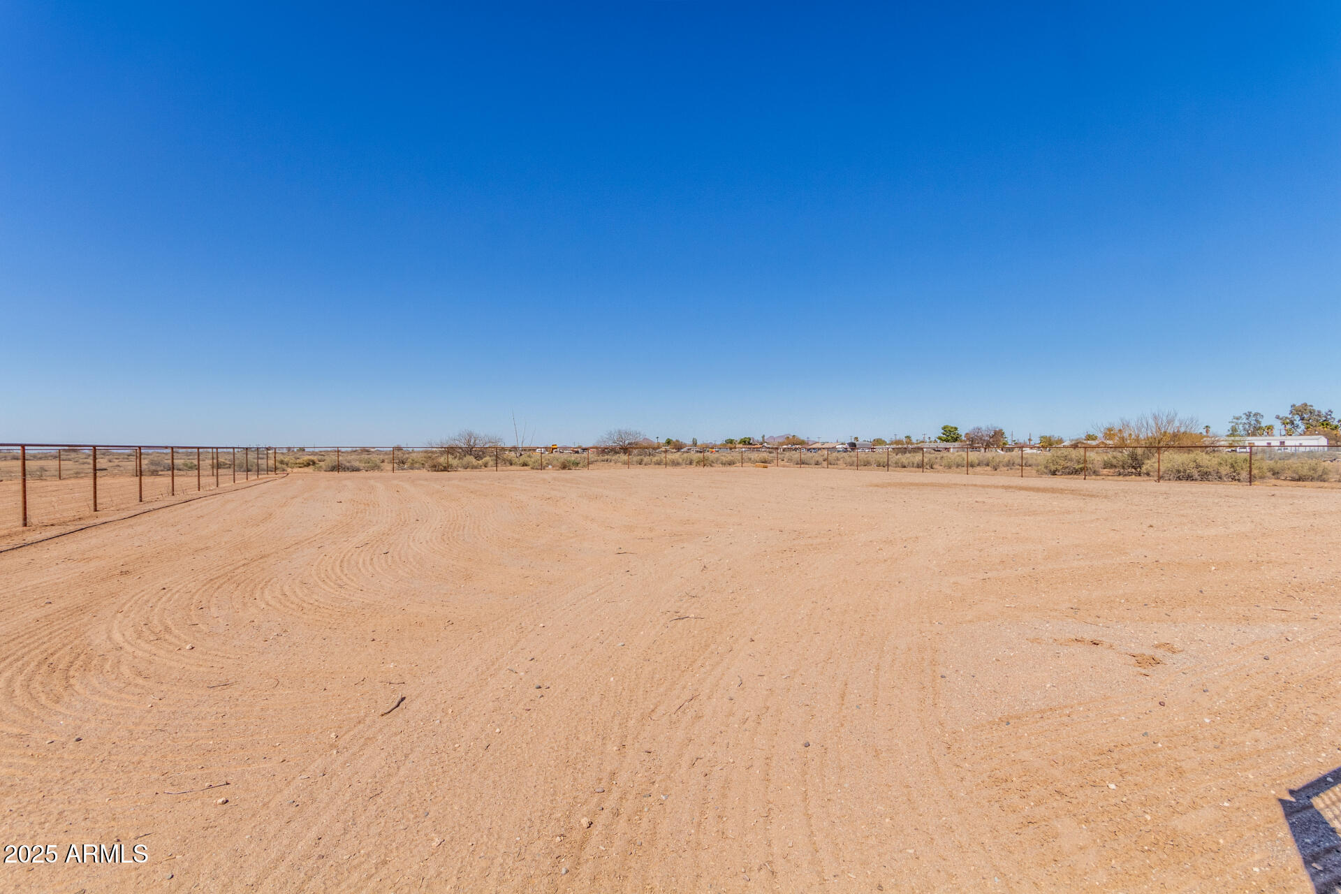 3542 N LA PALMA Road