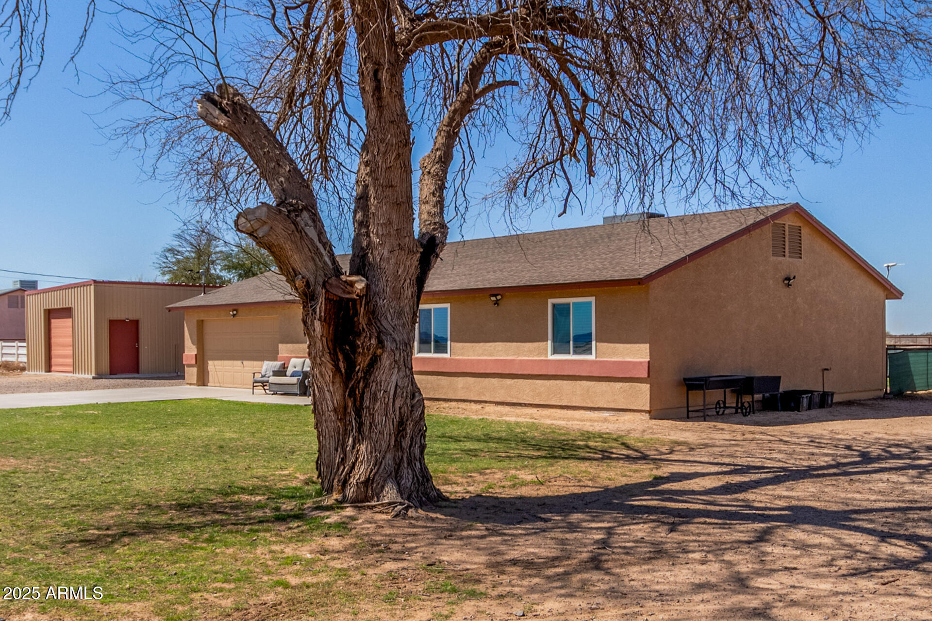 3542 N LA PALMA Road