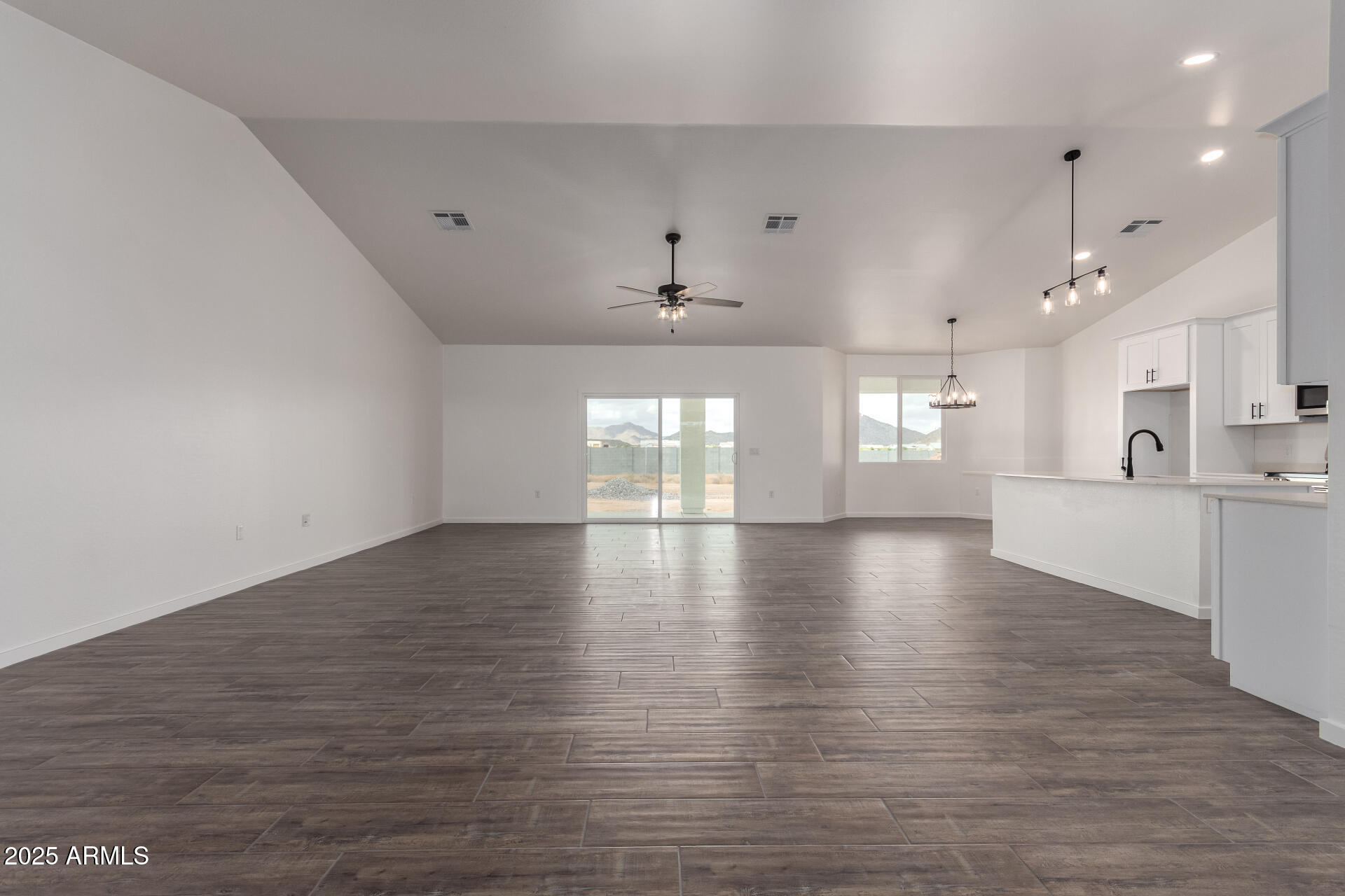 9486 W SANDSTONE MOUNTAIN Drive