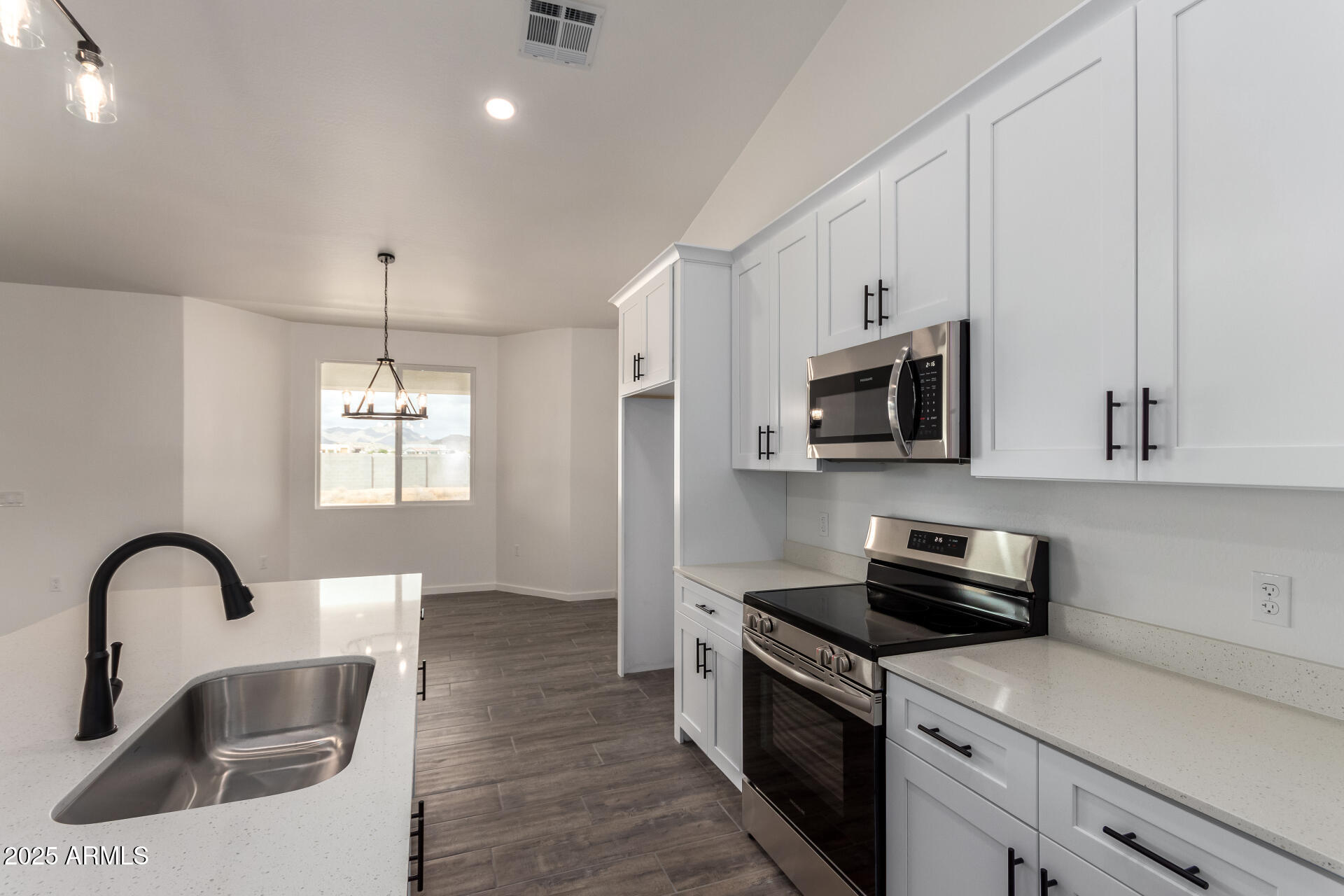 9486 W SANDSTONE MOUNTAIN Drive