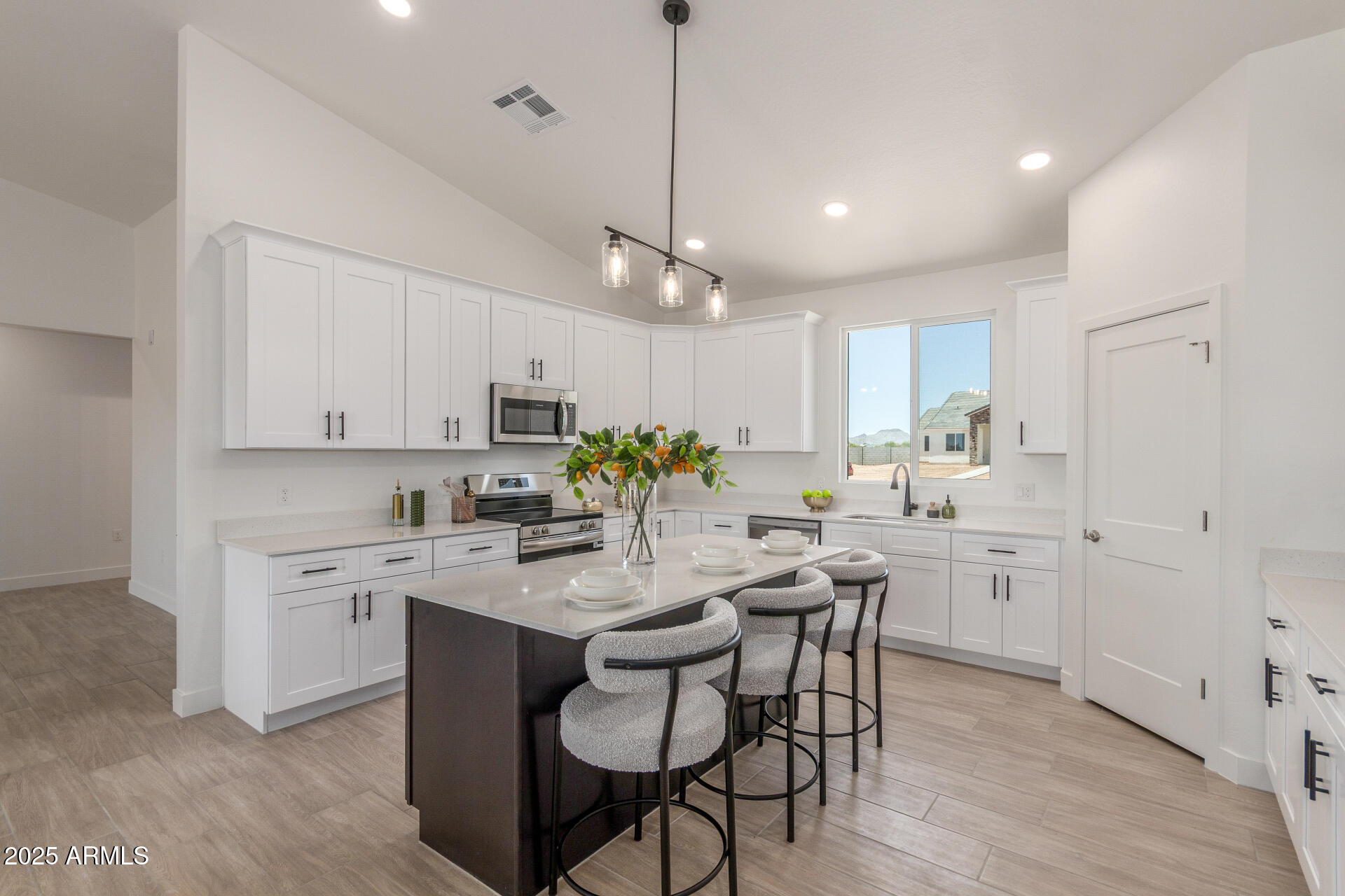 9485 W SANDSTONE MOUNTAIN Drive