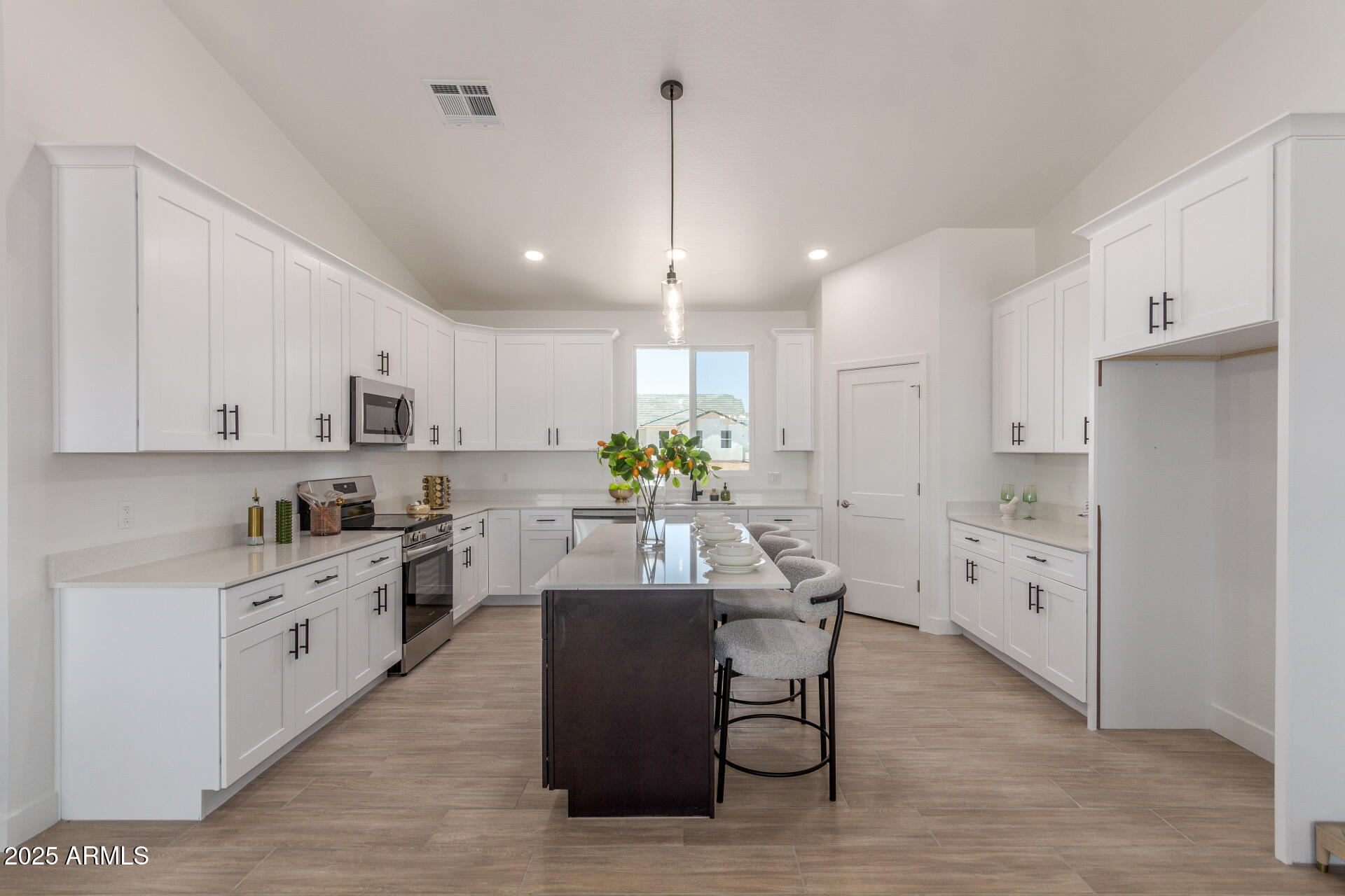 9485 W SANDSTONE MOUNTAIN Drive