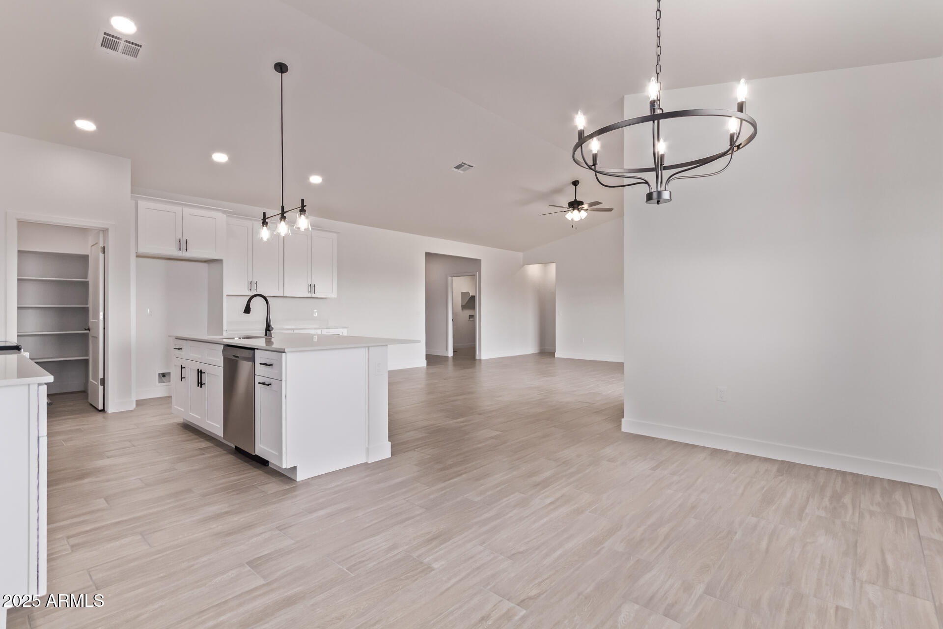 9429 W SANDSTONE MOUNTAIN Drive