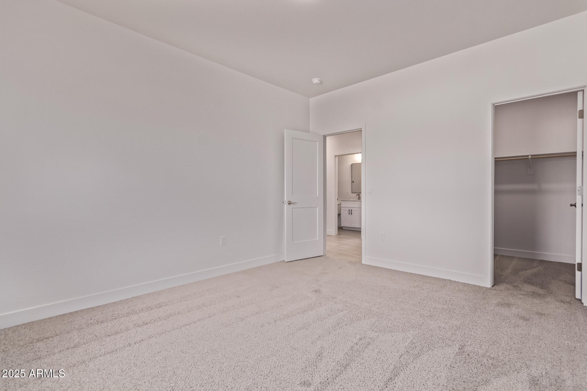 9429 W SANDSTONE MOUNTAIN Drive