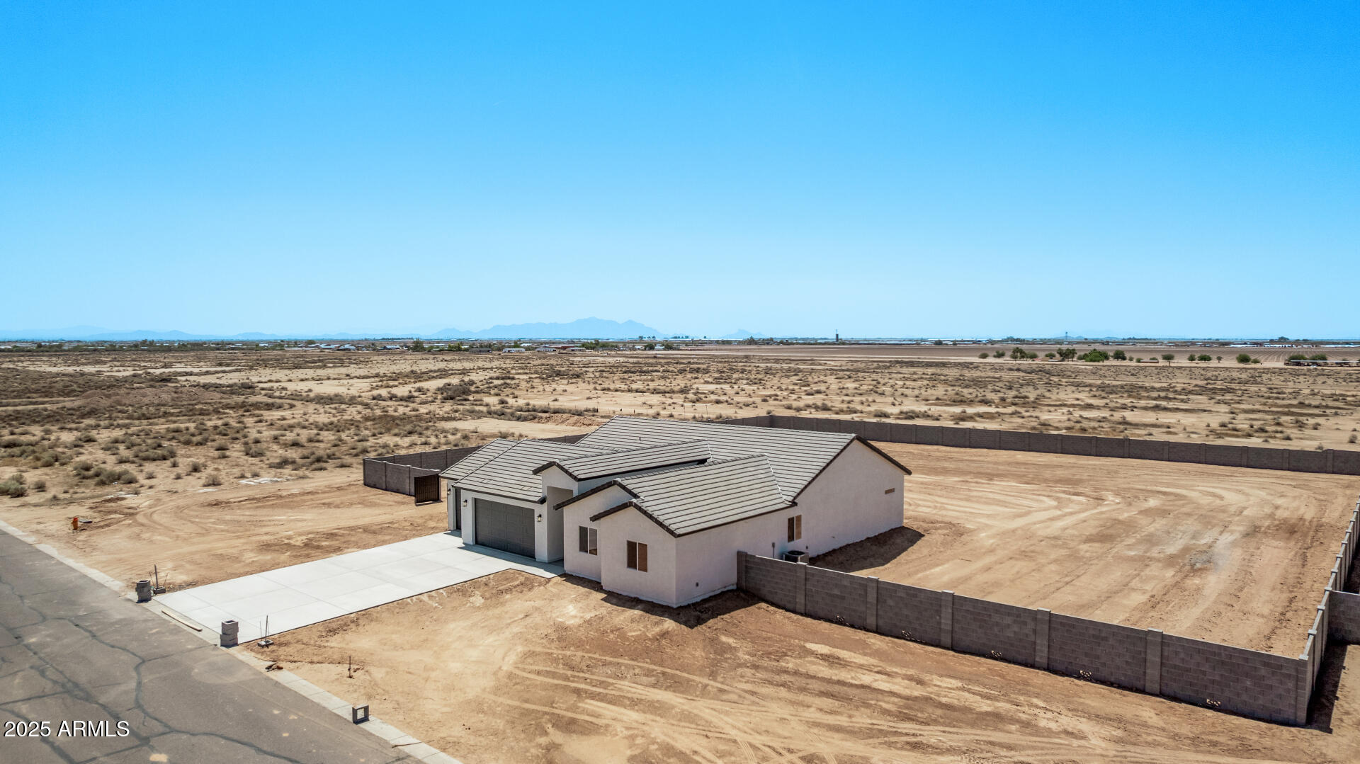 9429 W SANDSTONE MOUNTAIN Drive