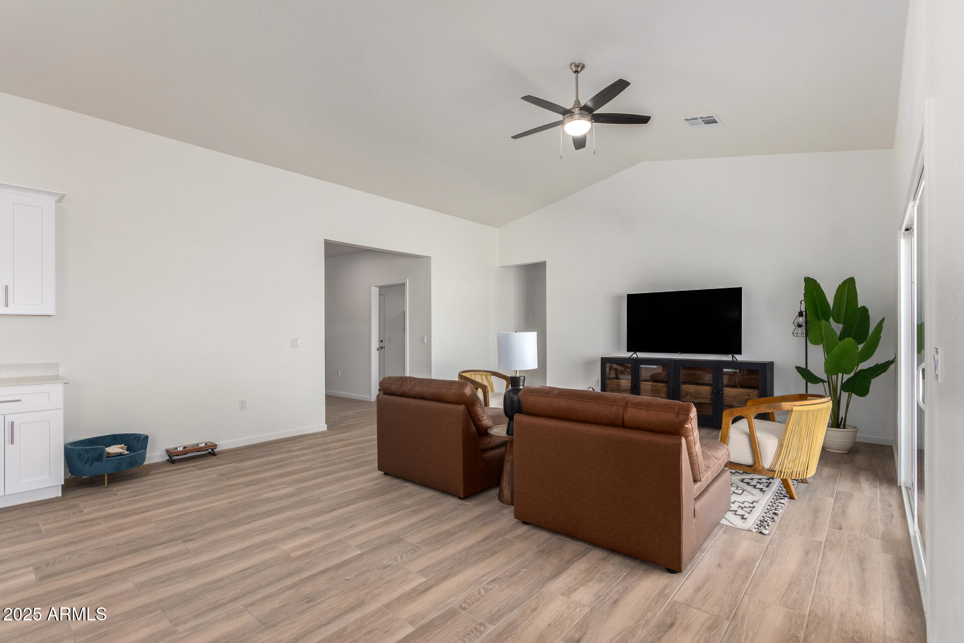 9429 W SANDSTONE MOUNTAIN Drive