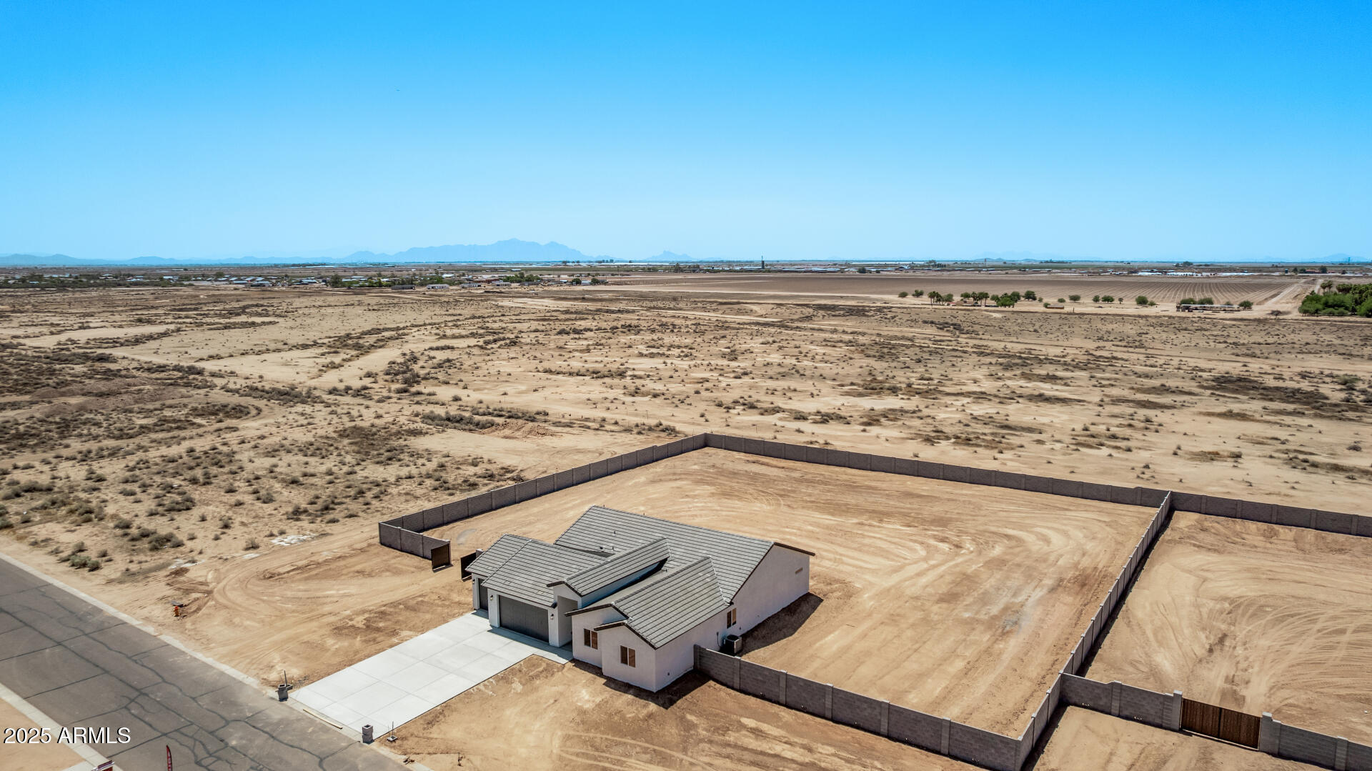 9429 W SANDSTONE MOUNTAIN Drive