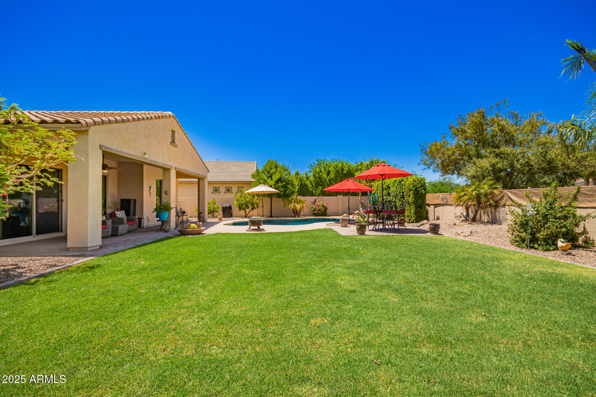 21454 E CALDWELLS Way