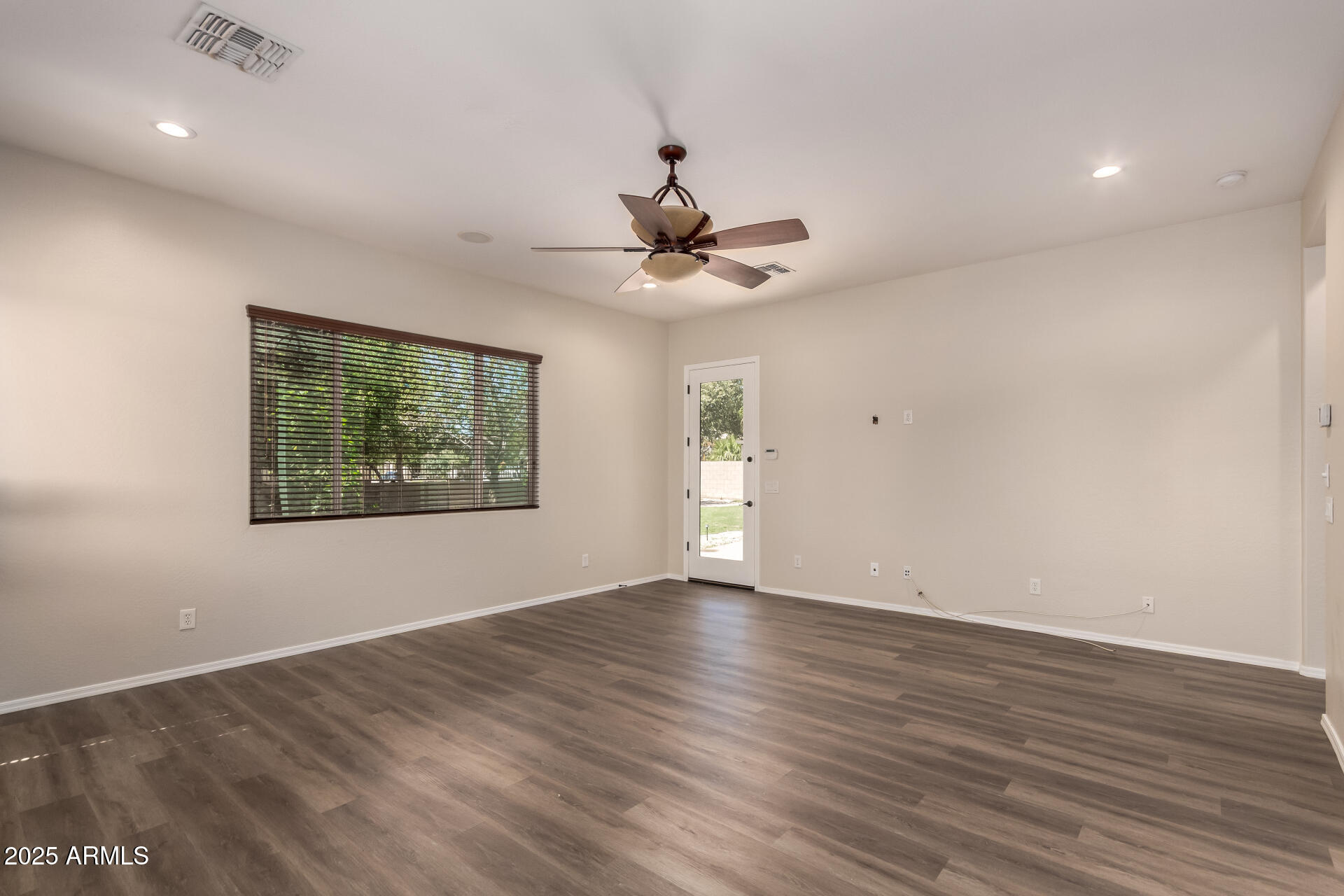 24284 S 211TH Street