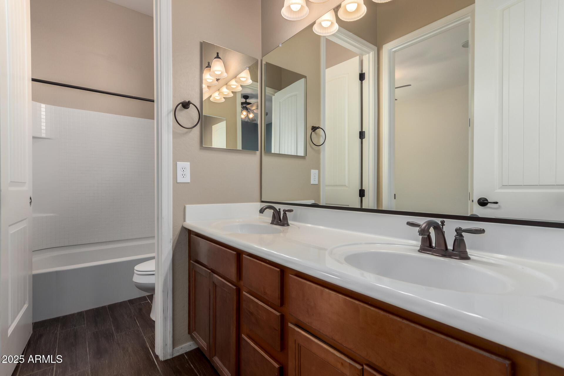 24284 S 211TH Street