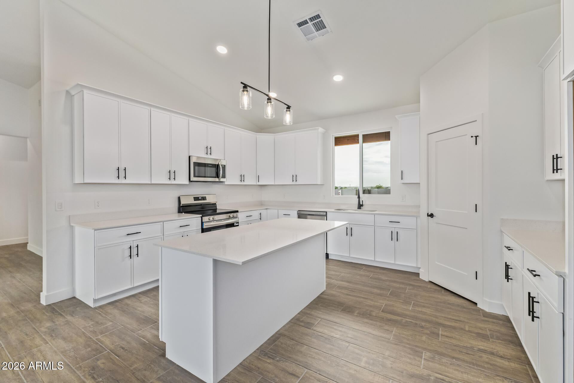 9544 W SANDSTONE MOUNTAIN Drive