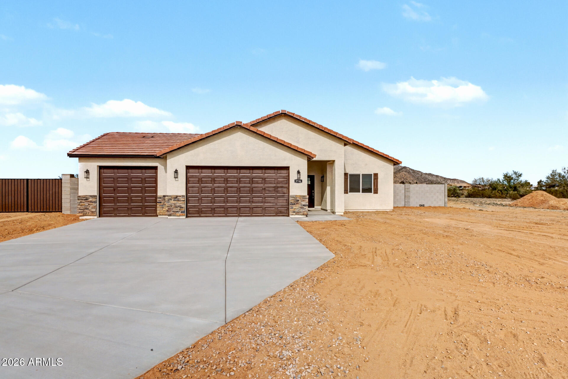 9786 W APPALOOSA Trail