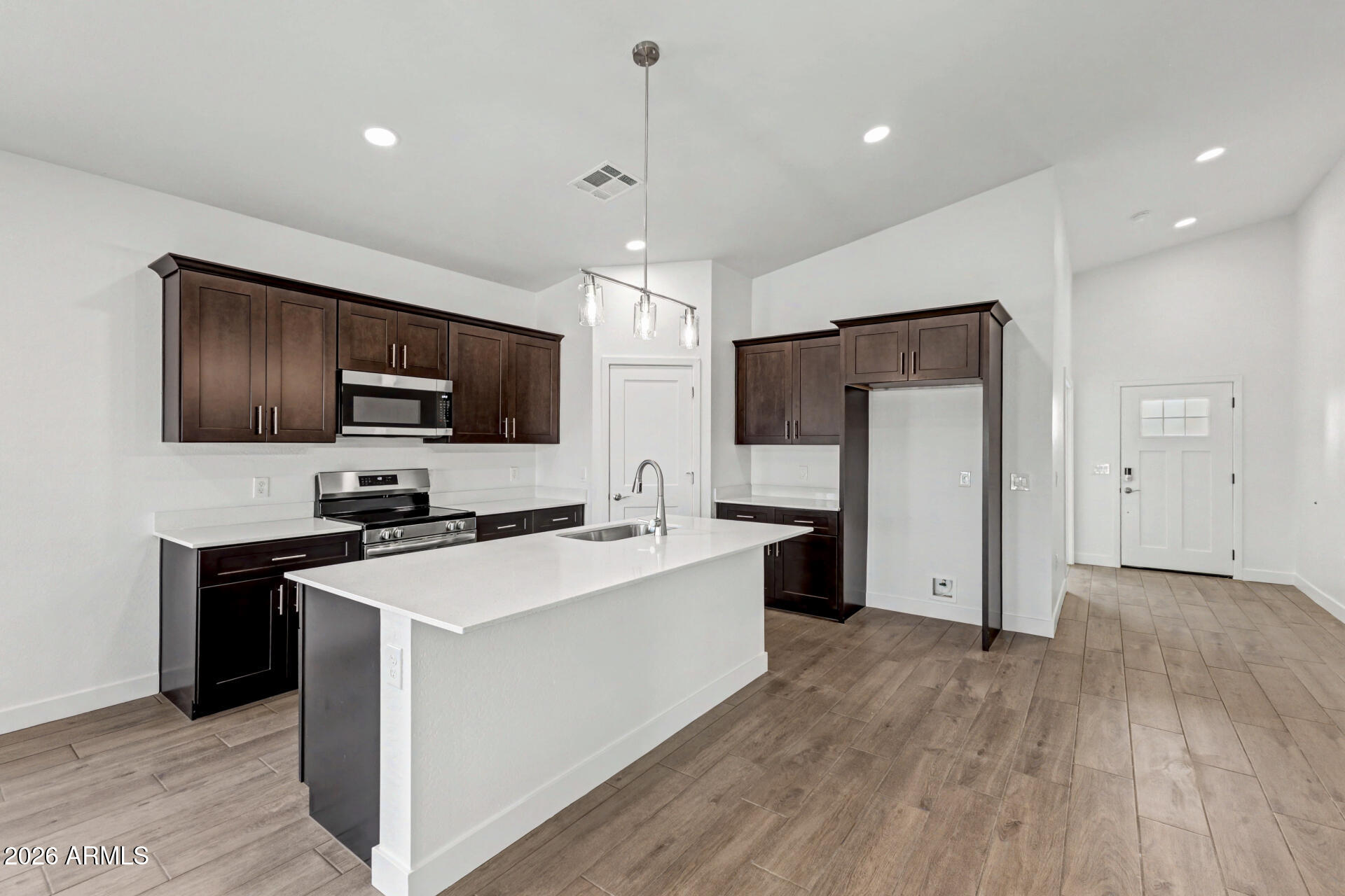 9786 W APPALOOSA Trail