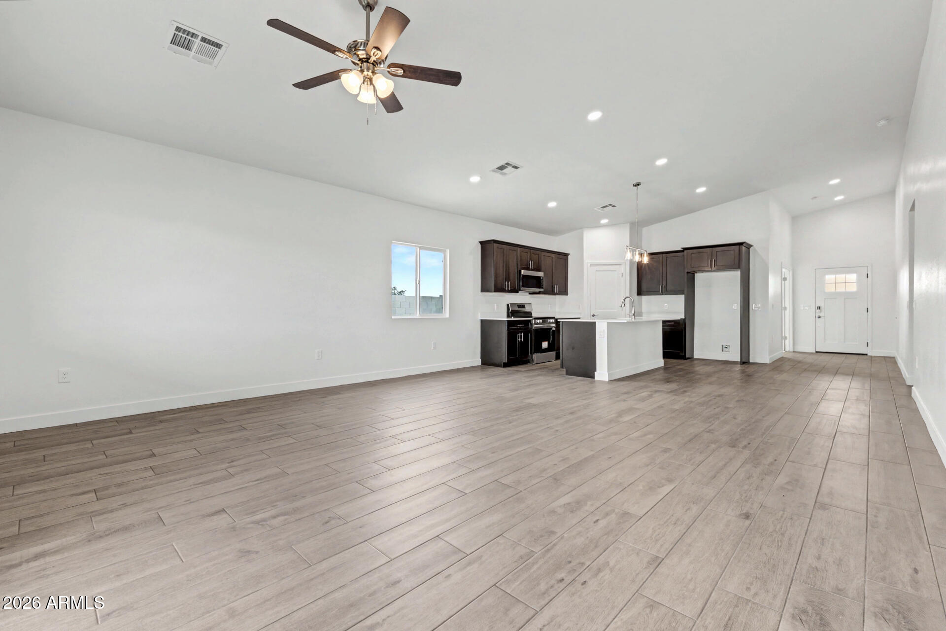 9786 W APPALOOSA Trail