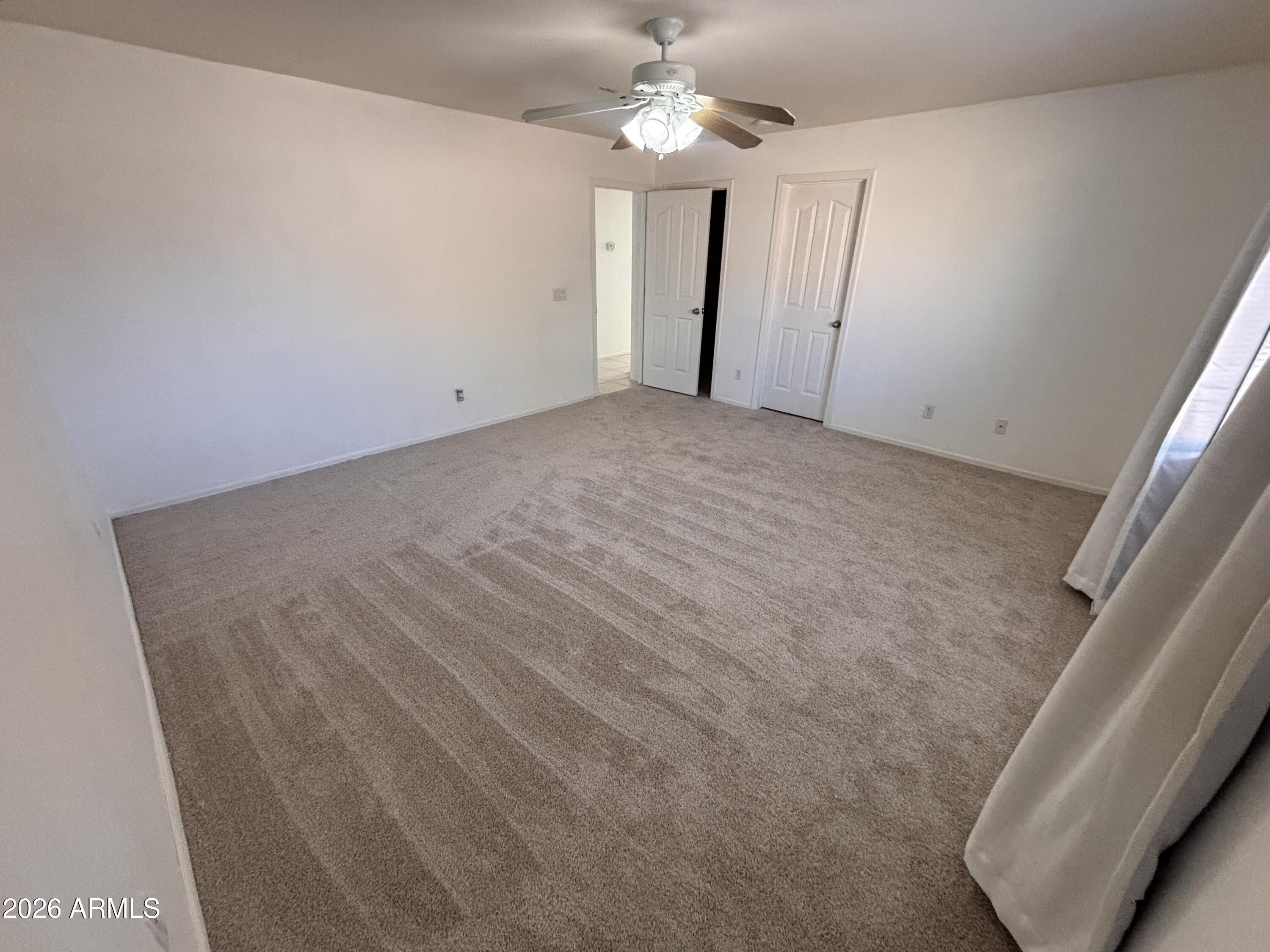 28034 N CRYSTAL Lane