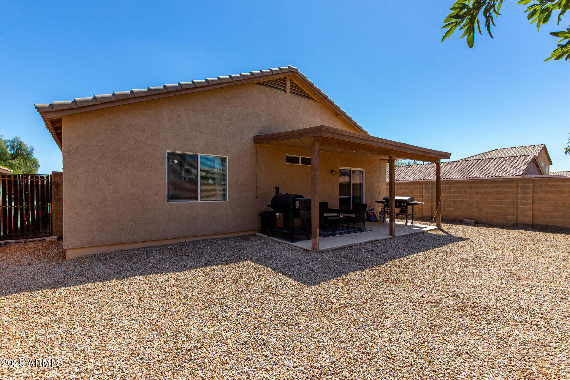 28034 N CRYSTAL Lane