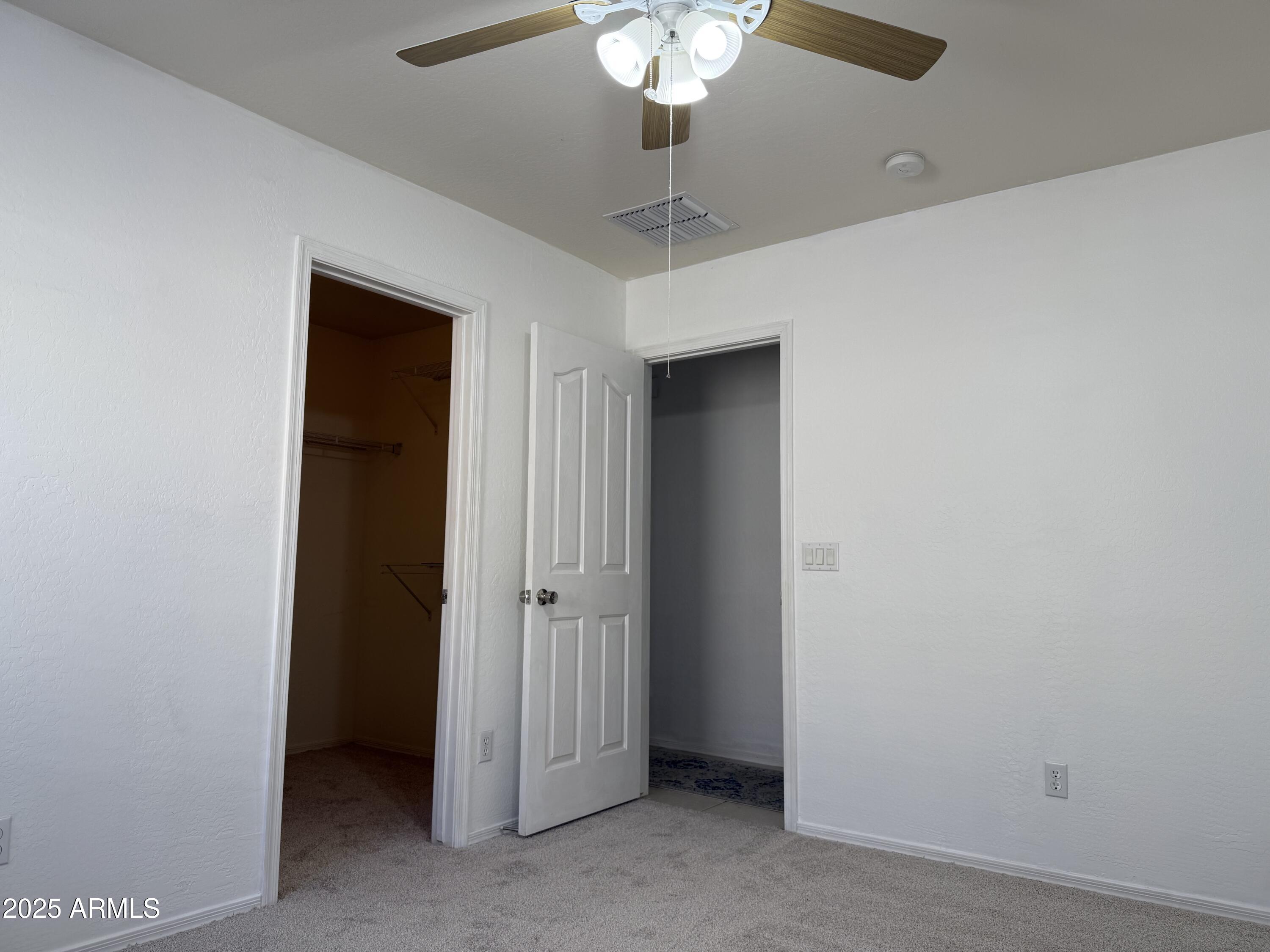 28034 N CRYSTAL Lane