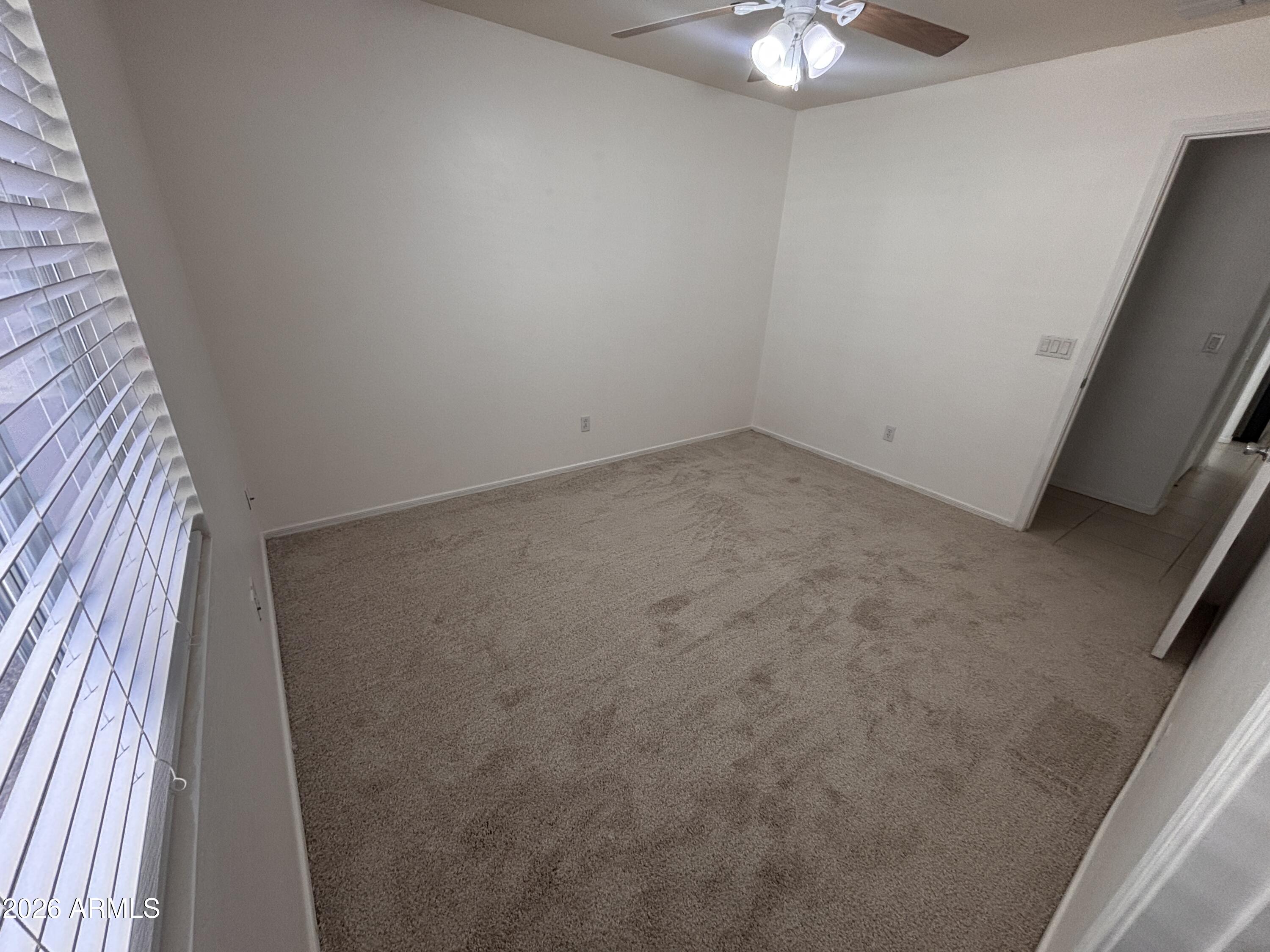 28034 N CRYSTAL Lane