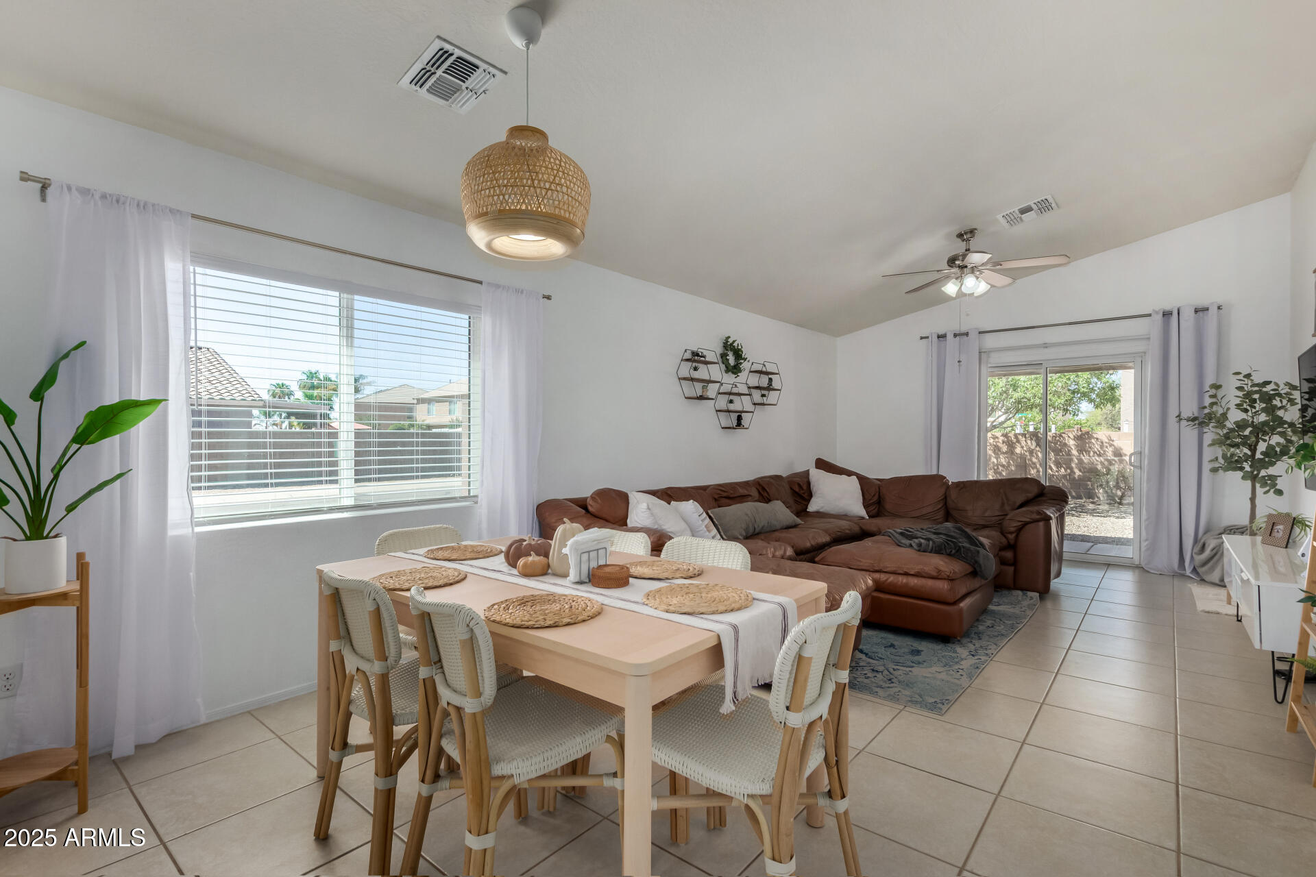 28034 N CRYSTAL Lane