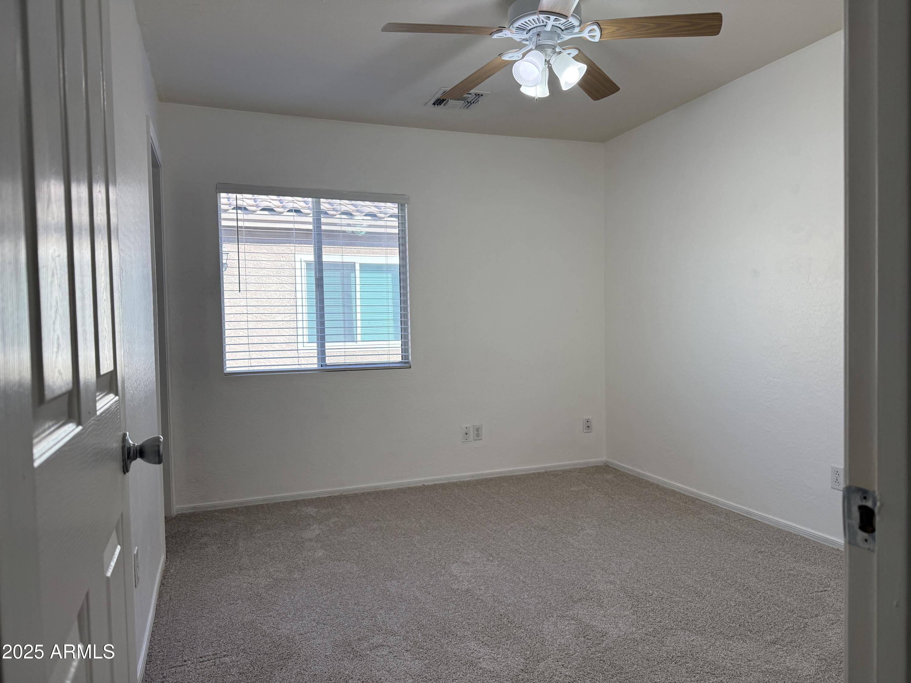 28034 N CRYSTAL Lane