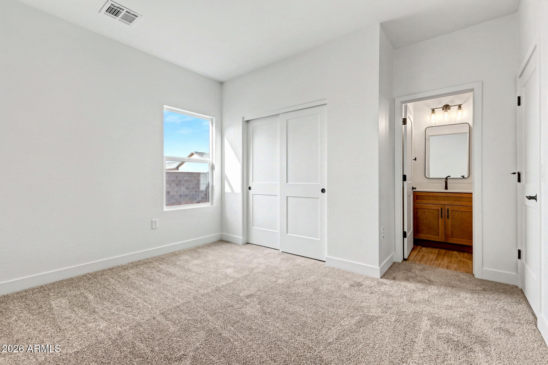 9806 W APPALOOSA Trail