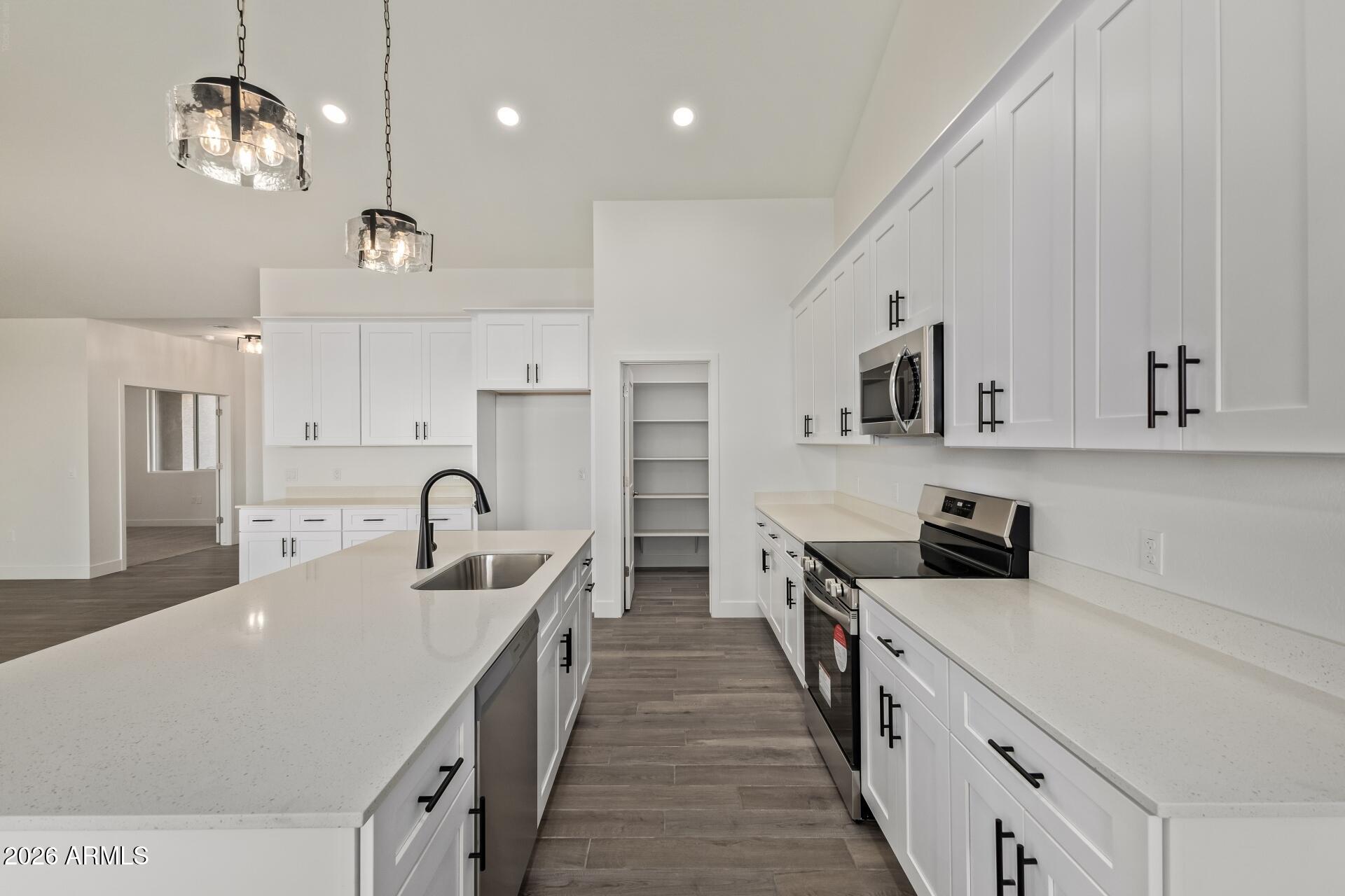 9373 W SANDSTONE MOUNTAIN Drive