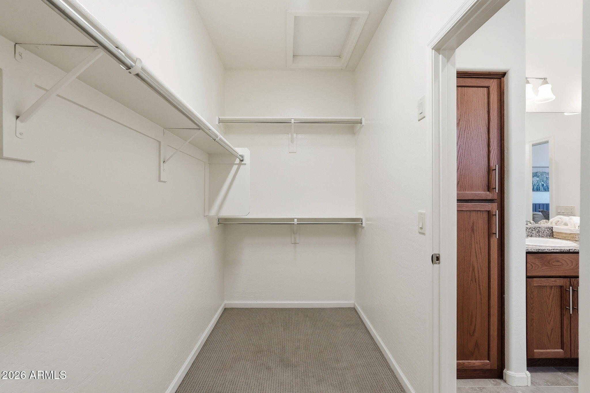 4104 W SPOTTED PONY Way