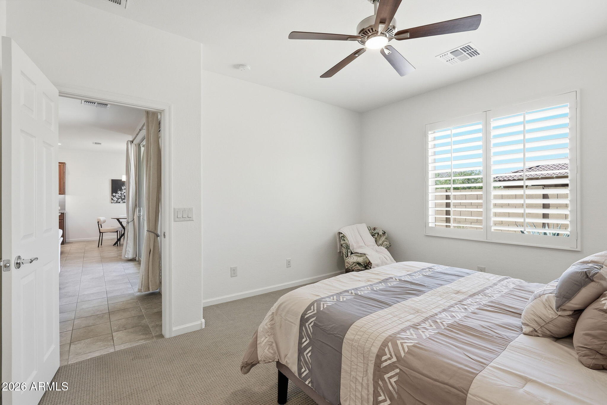 4104 W SPOTTED PONY Way