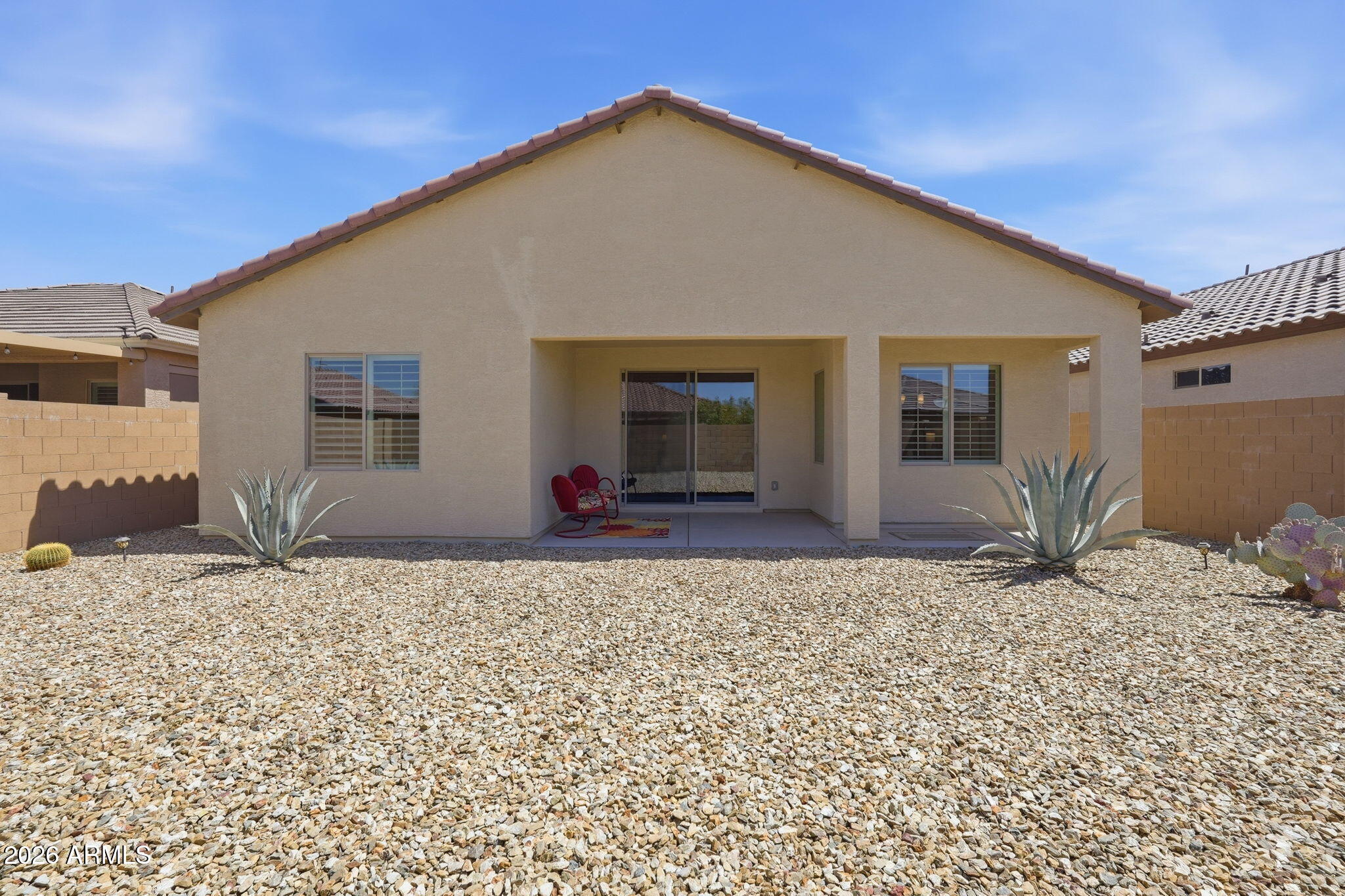 4104 W SPOTTED PONY Way