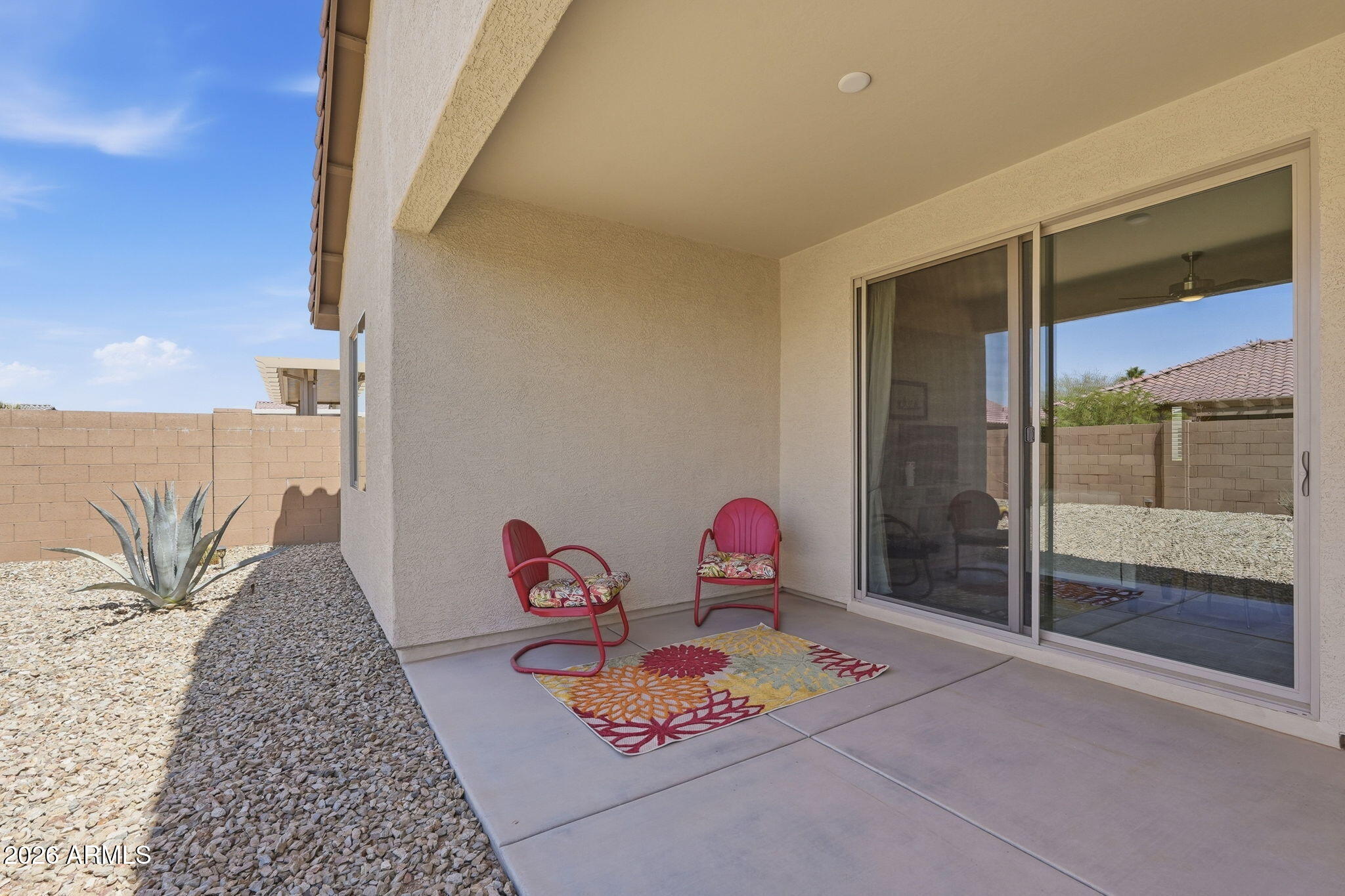 4104 W SPOTTED PONY Way