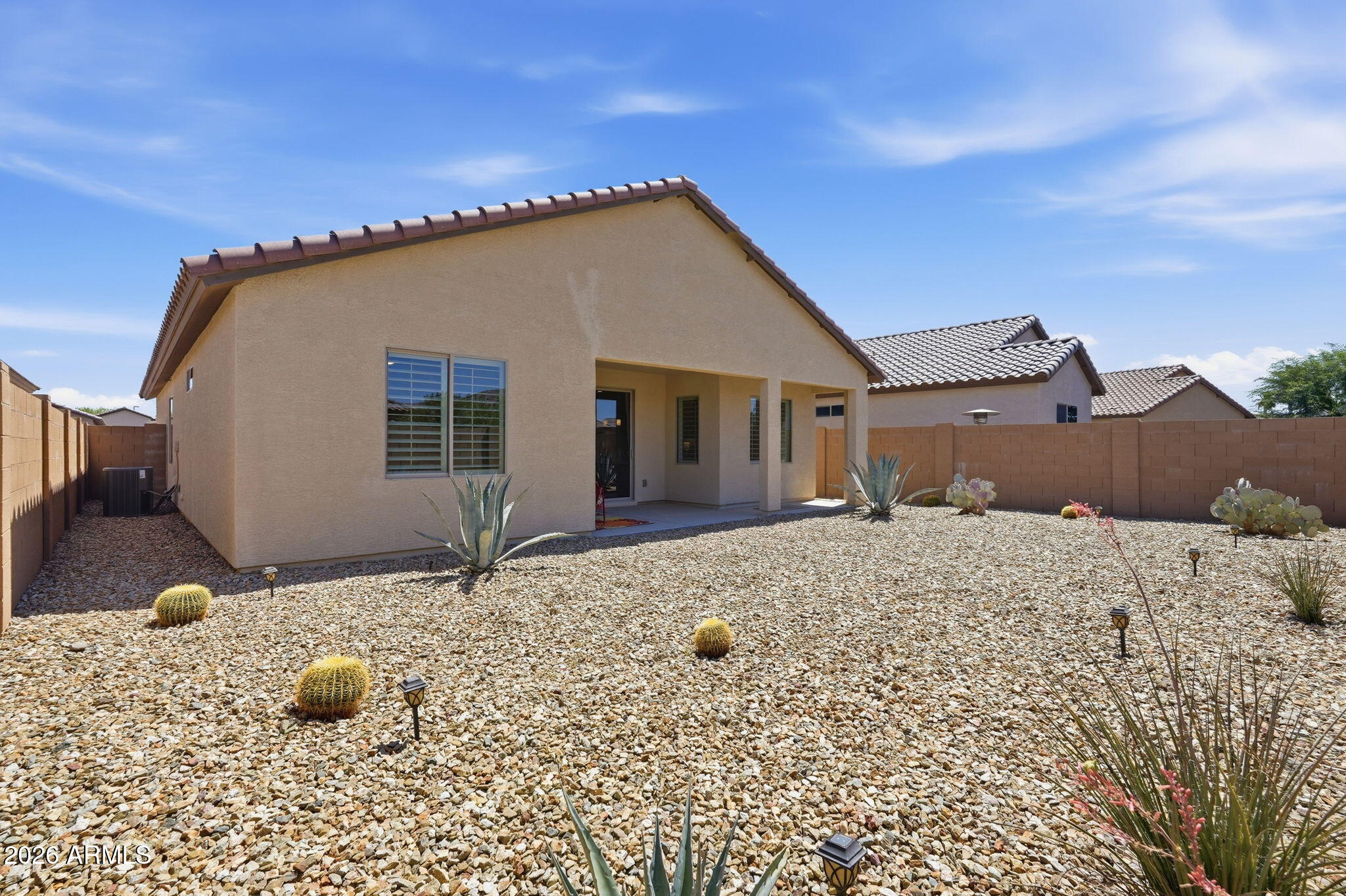 4104 W SPOTTED PONY Way
