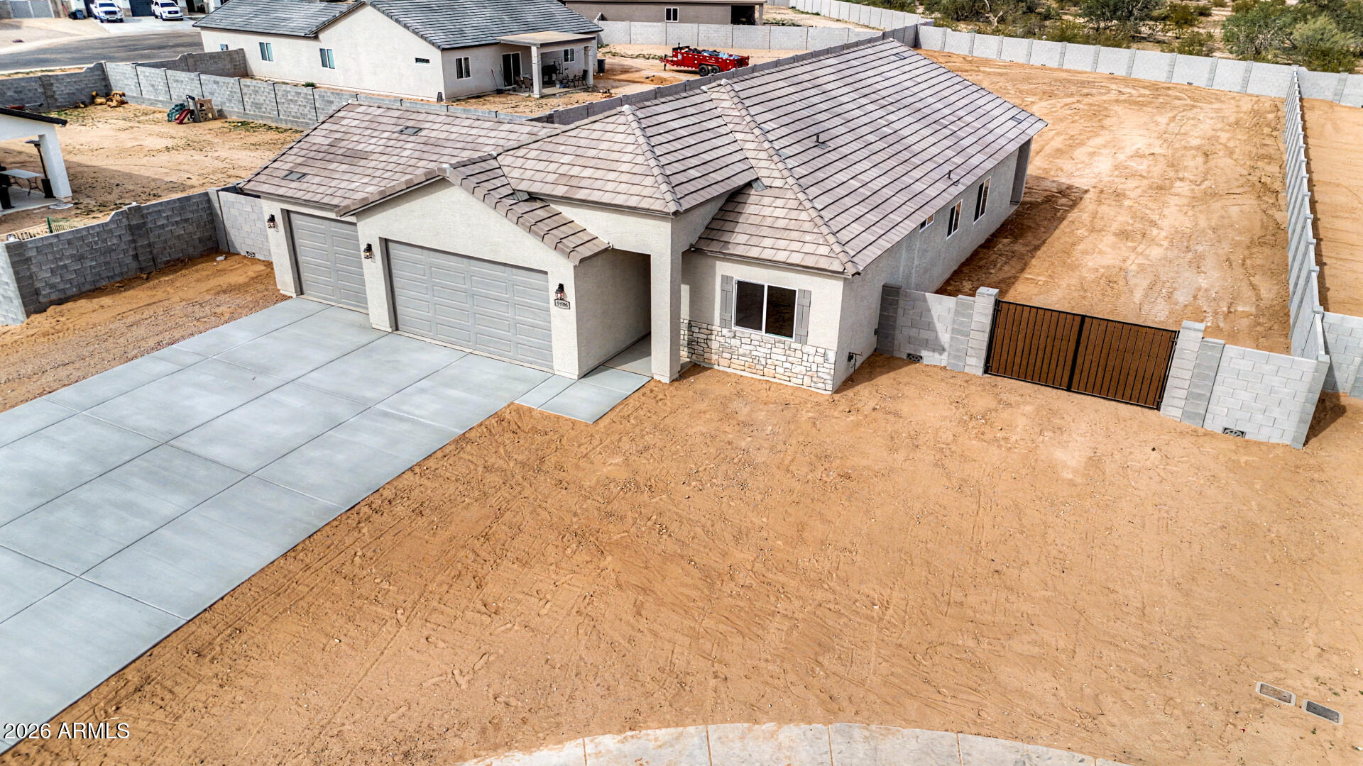 9806 W APPALOOSA Trail