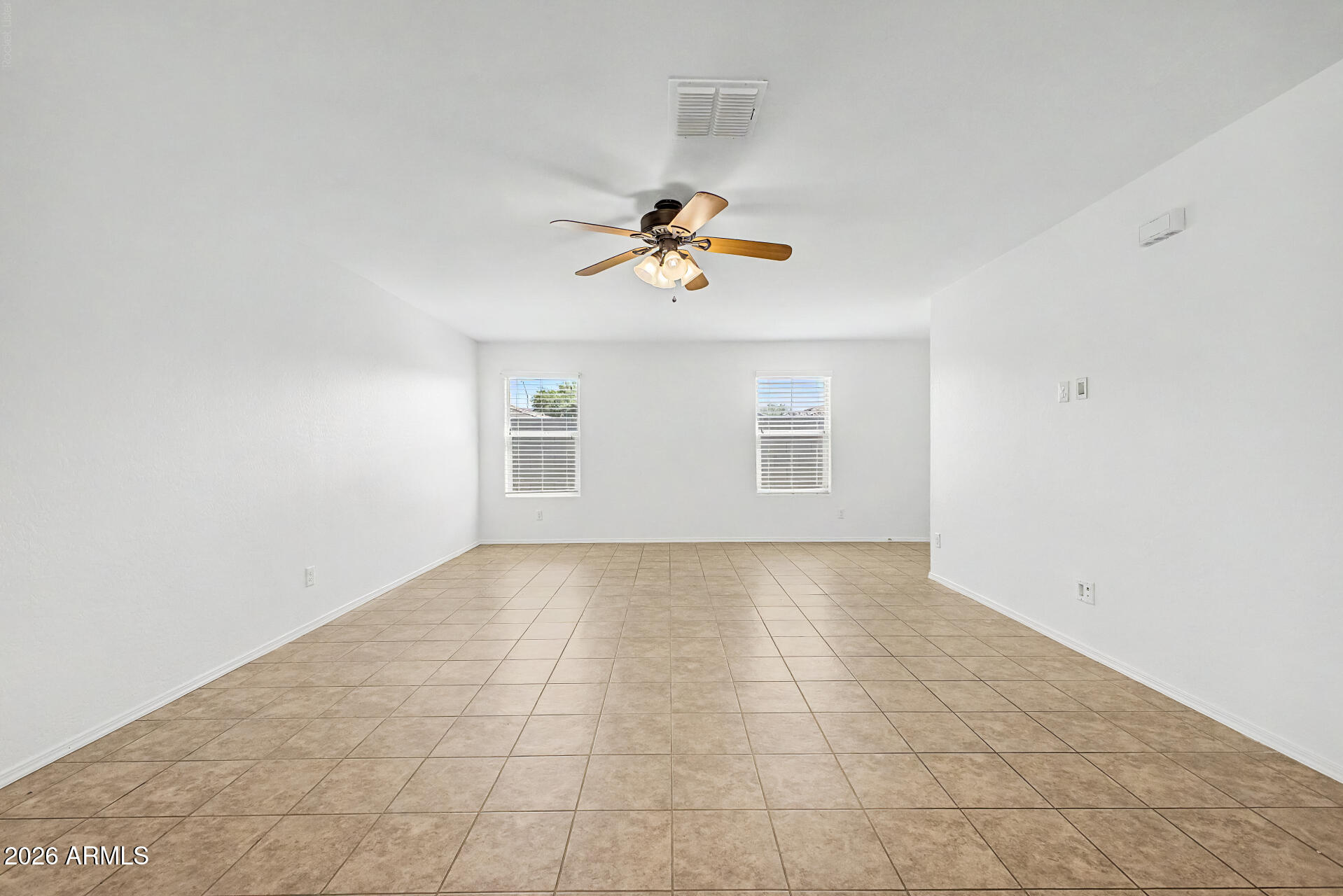 726 W JARDIN Drive