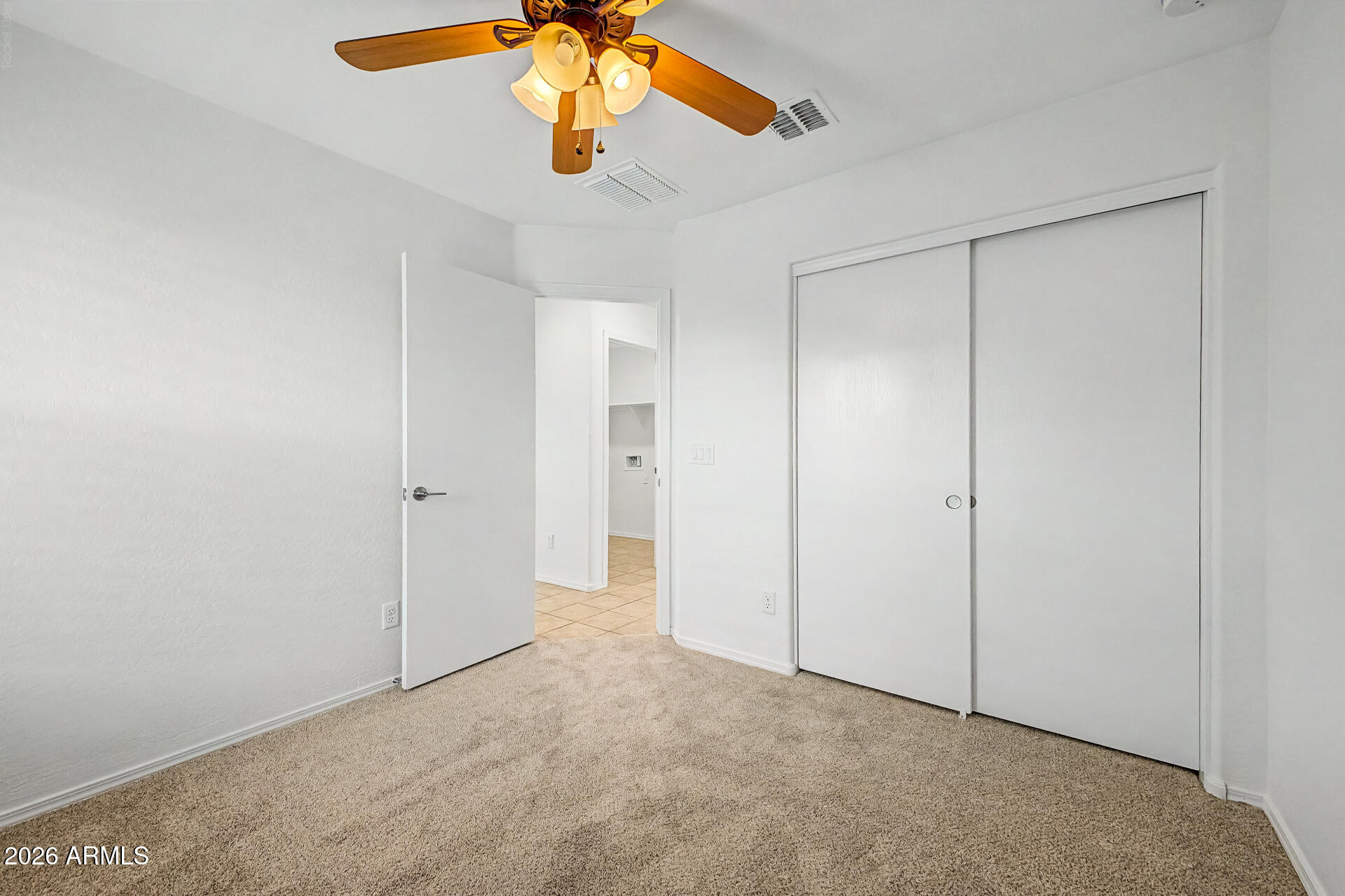 726 W JARDIN Drive