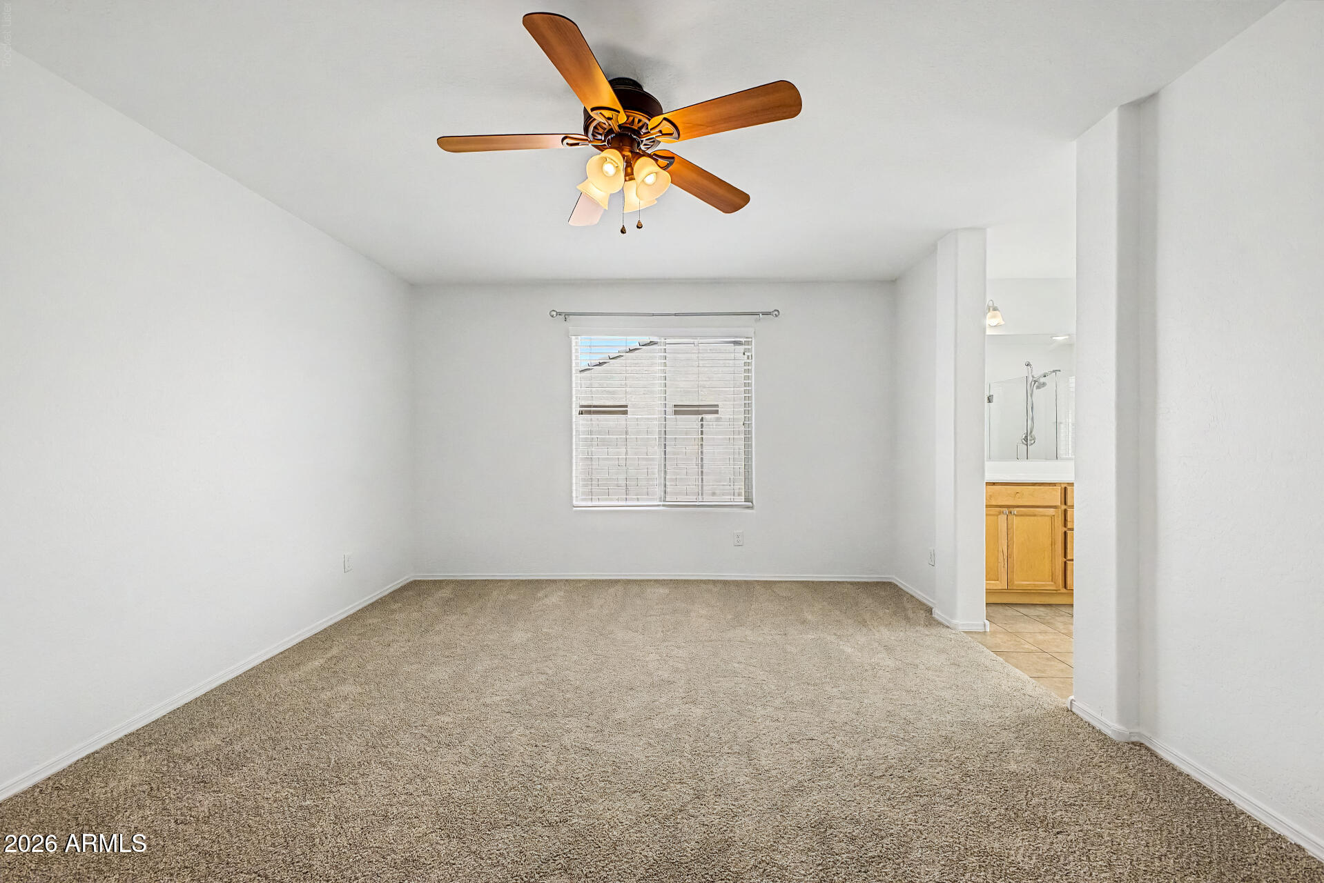 726 W JARDIN Drive