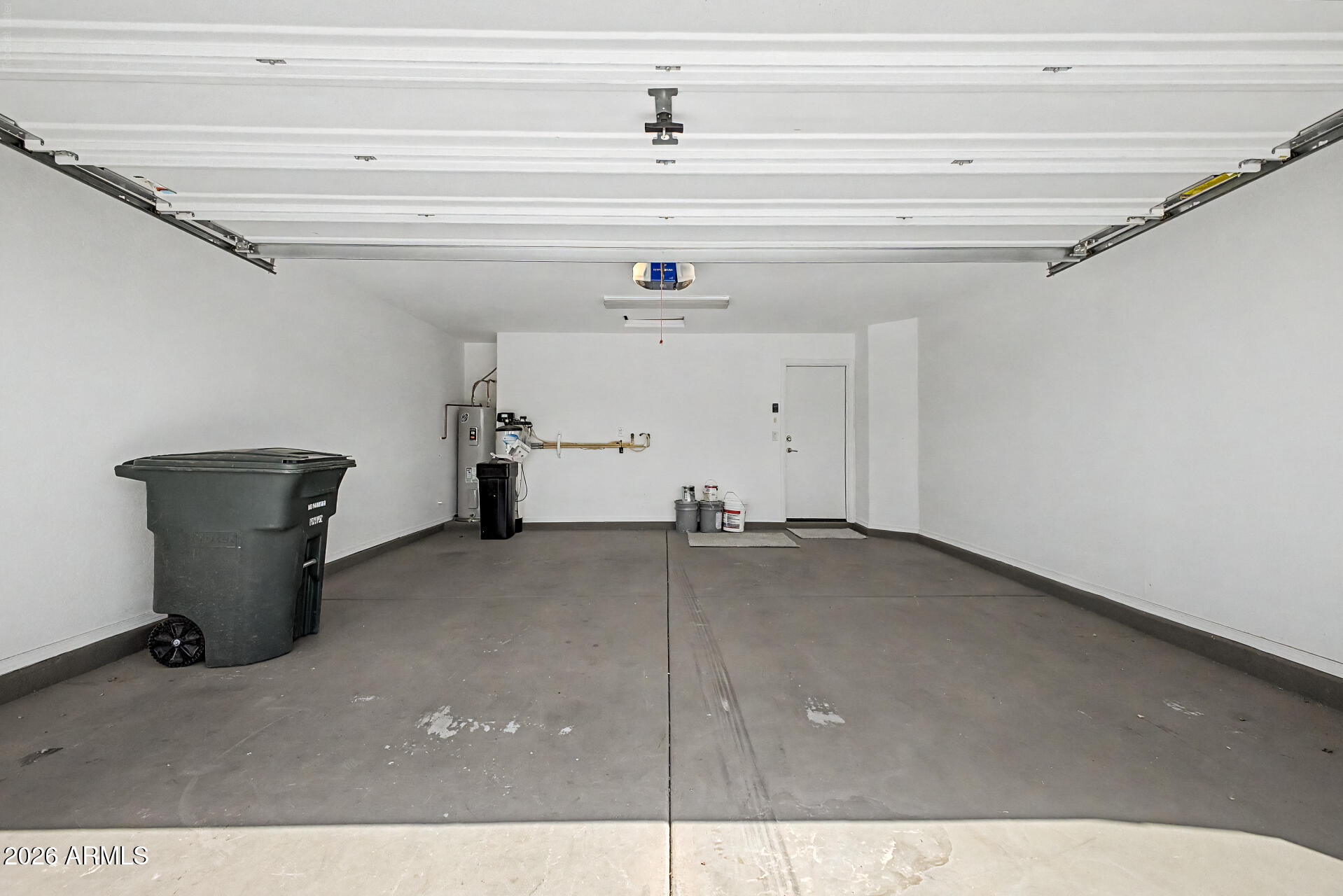 726 W JARDIN Drive