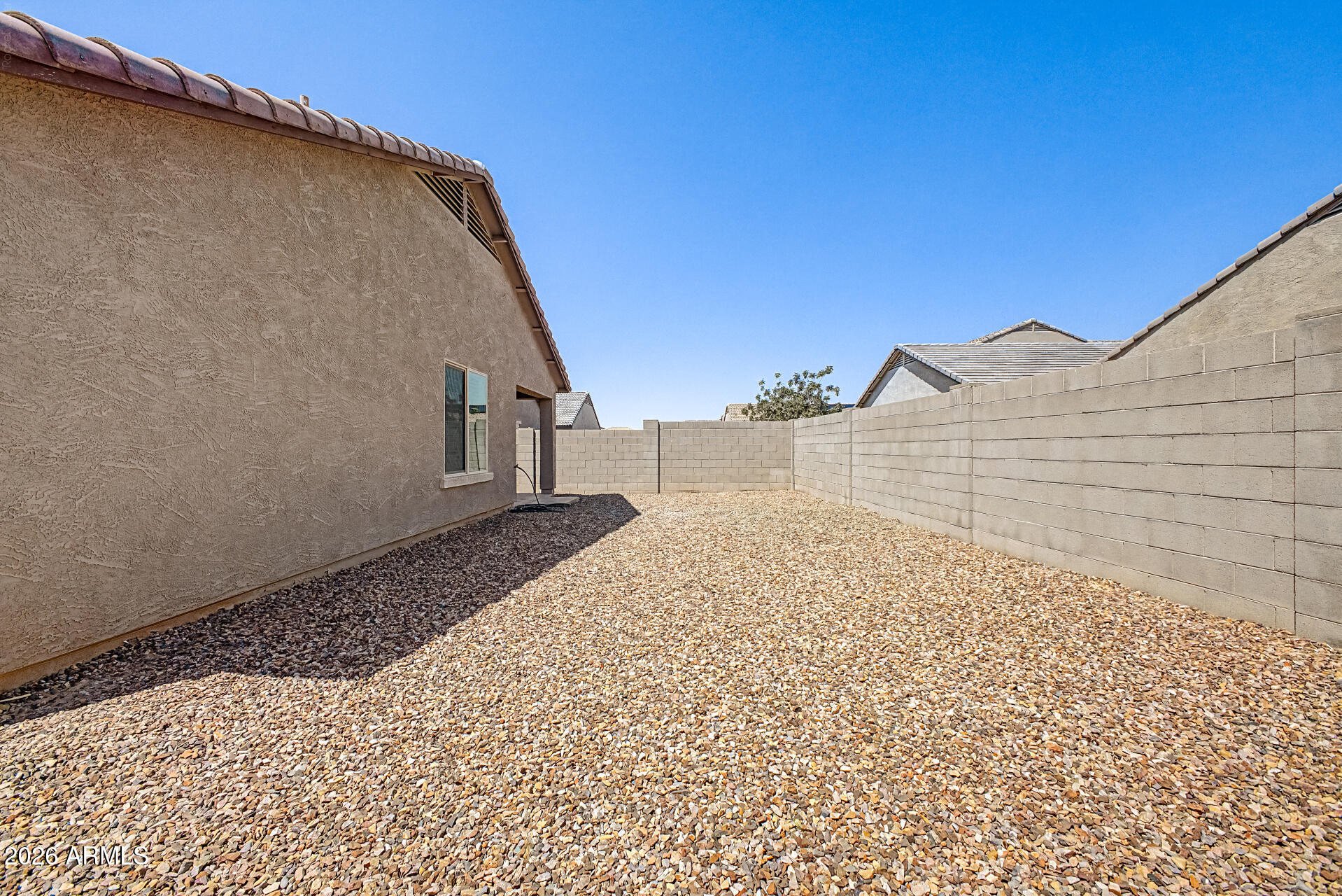 726 W JARDIN Drive