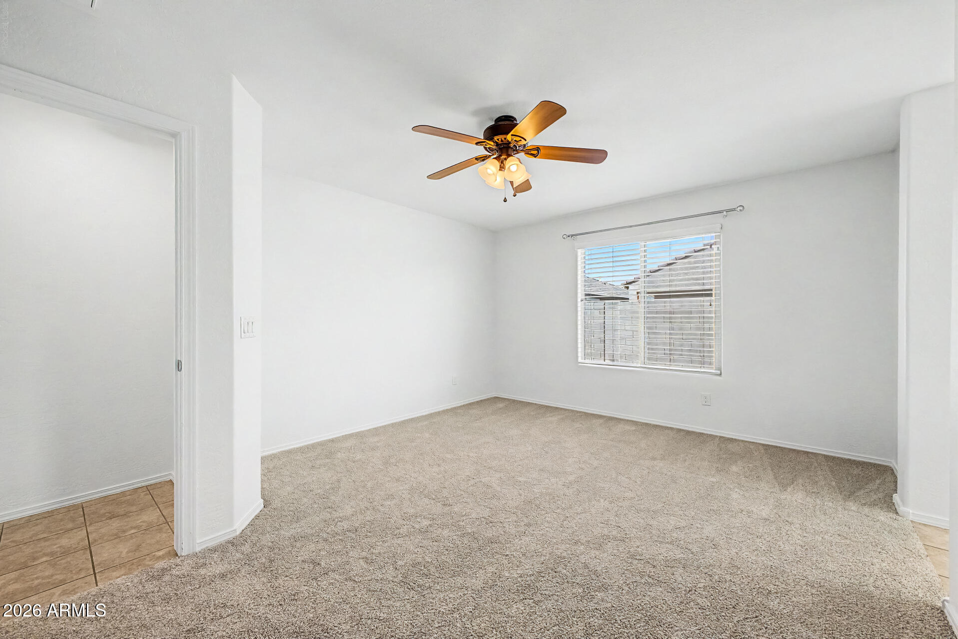 726 W JARDIN Drive