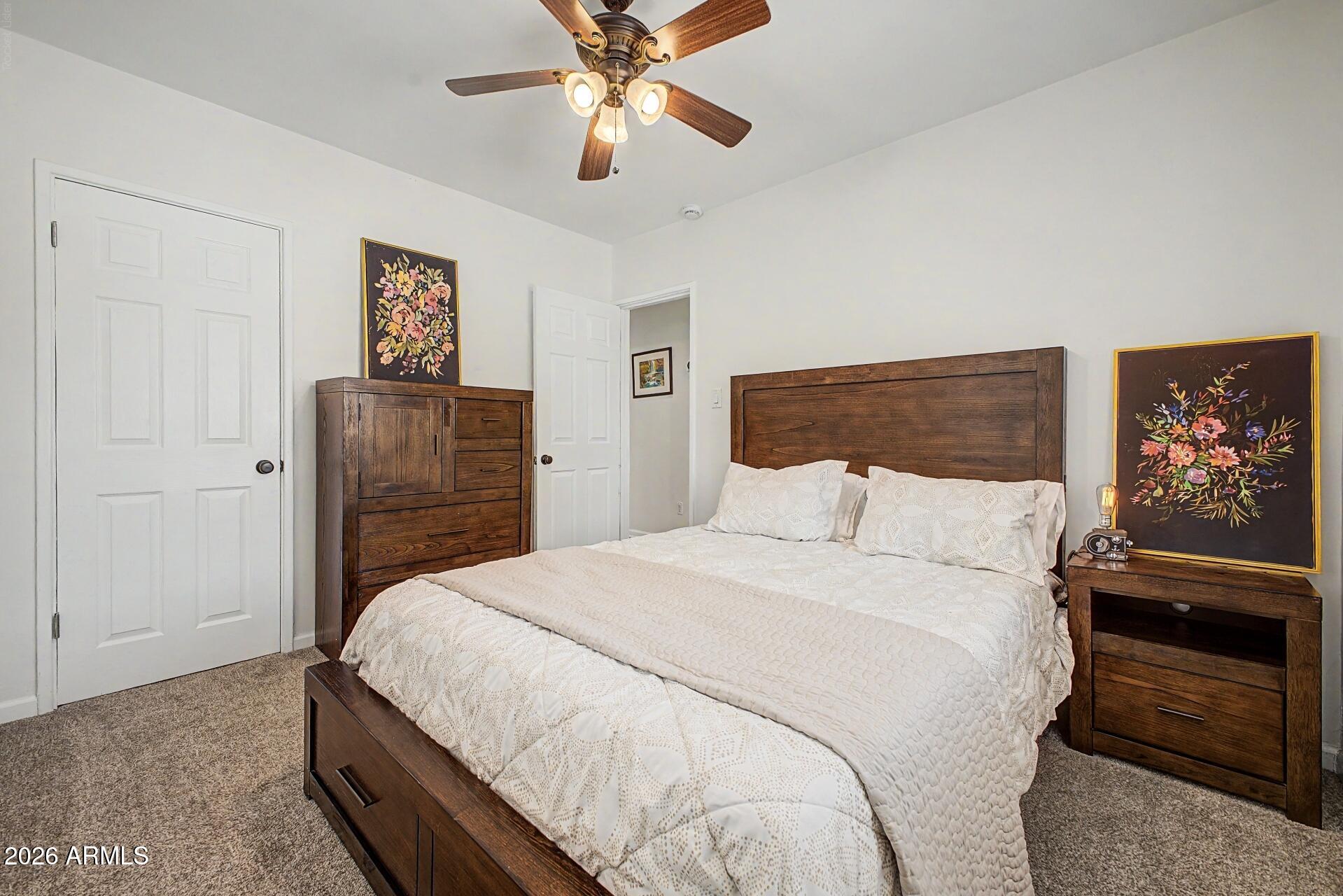 1530 W CULVER Street