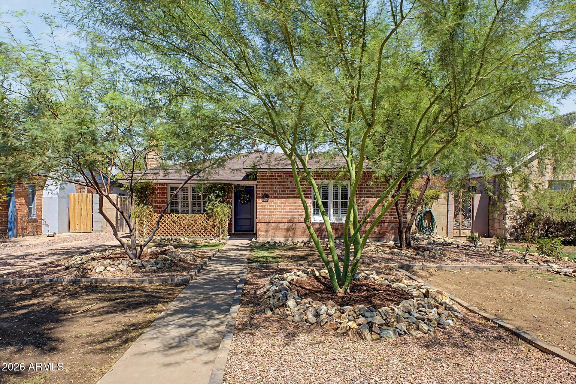 1530 W CULVER Street