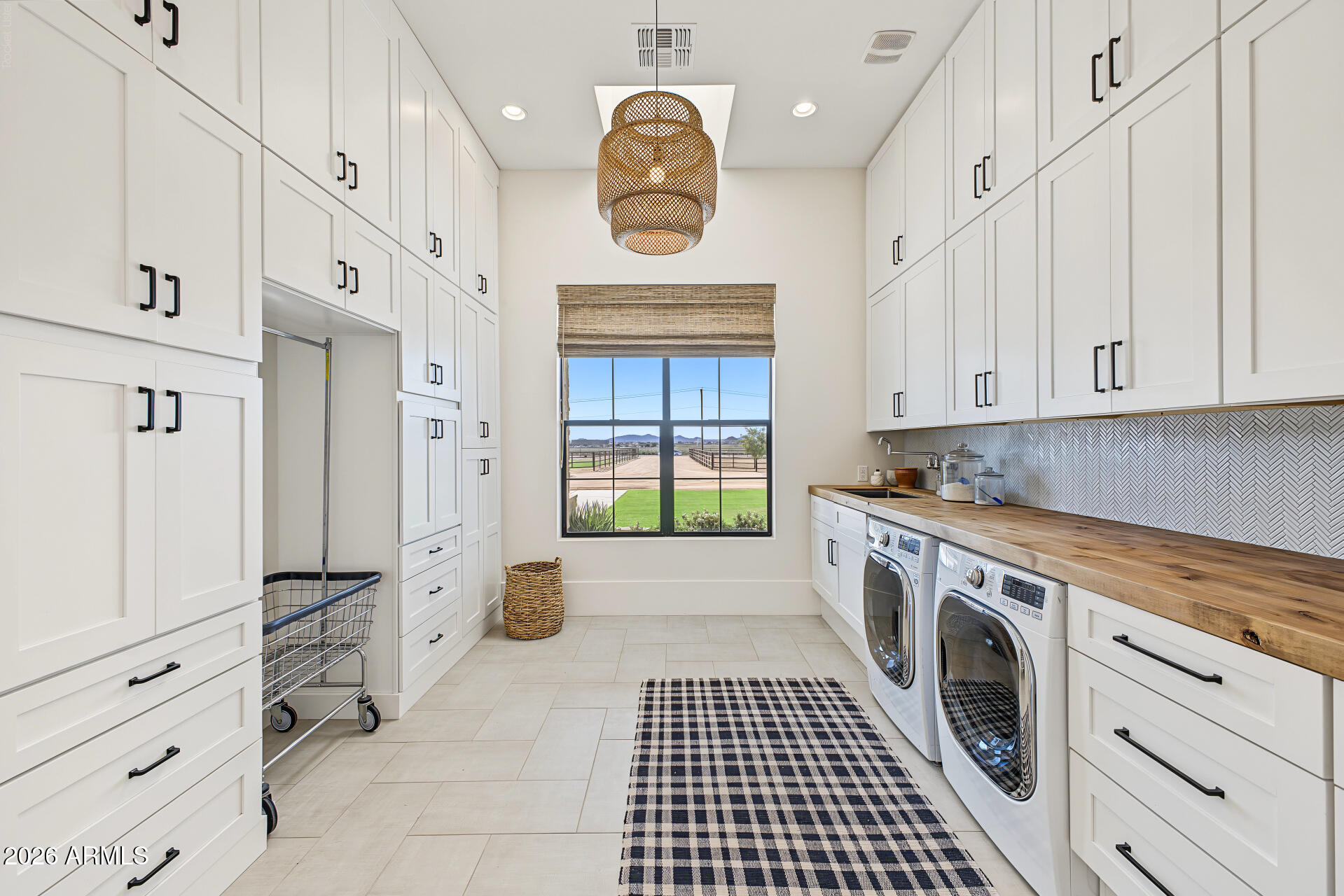 21762 E CLOUD Road
