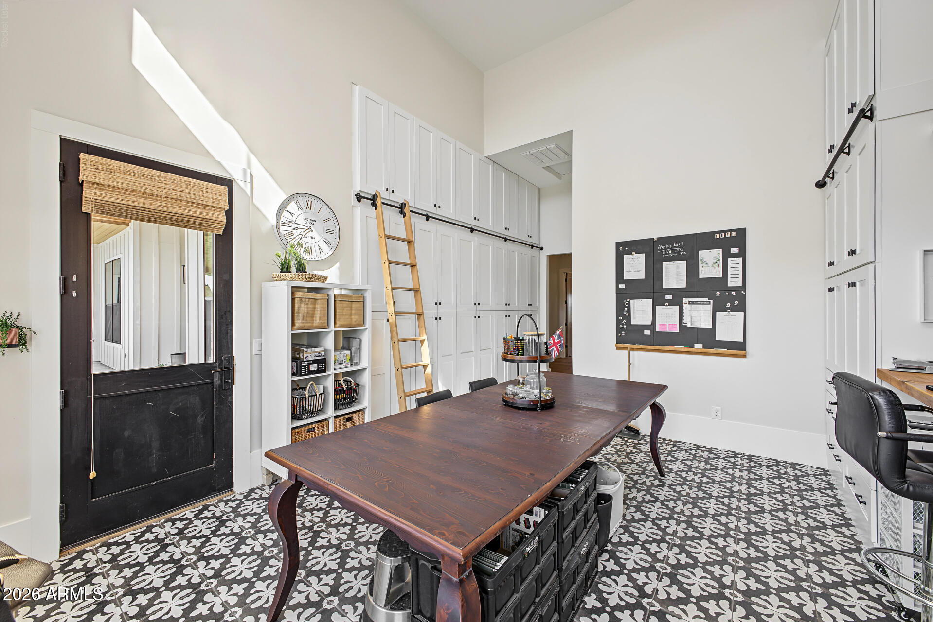 21762 E CLOUD Road