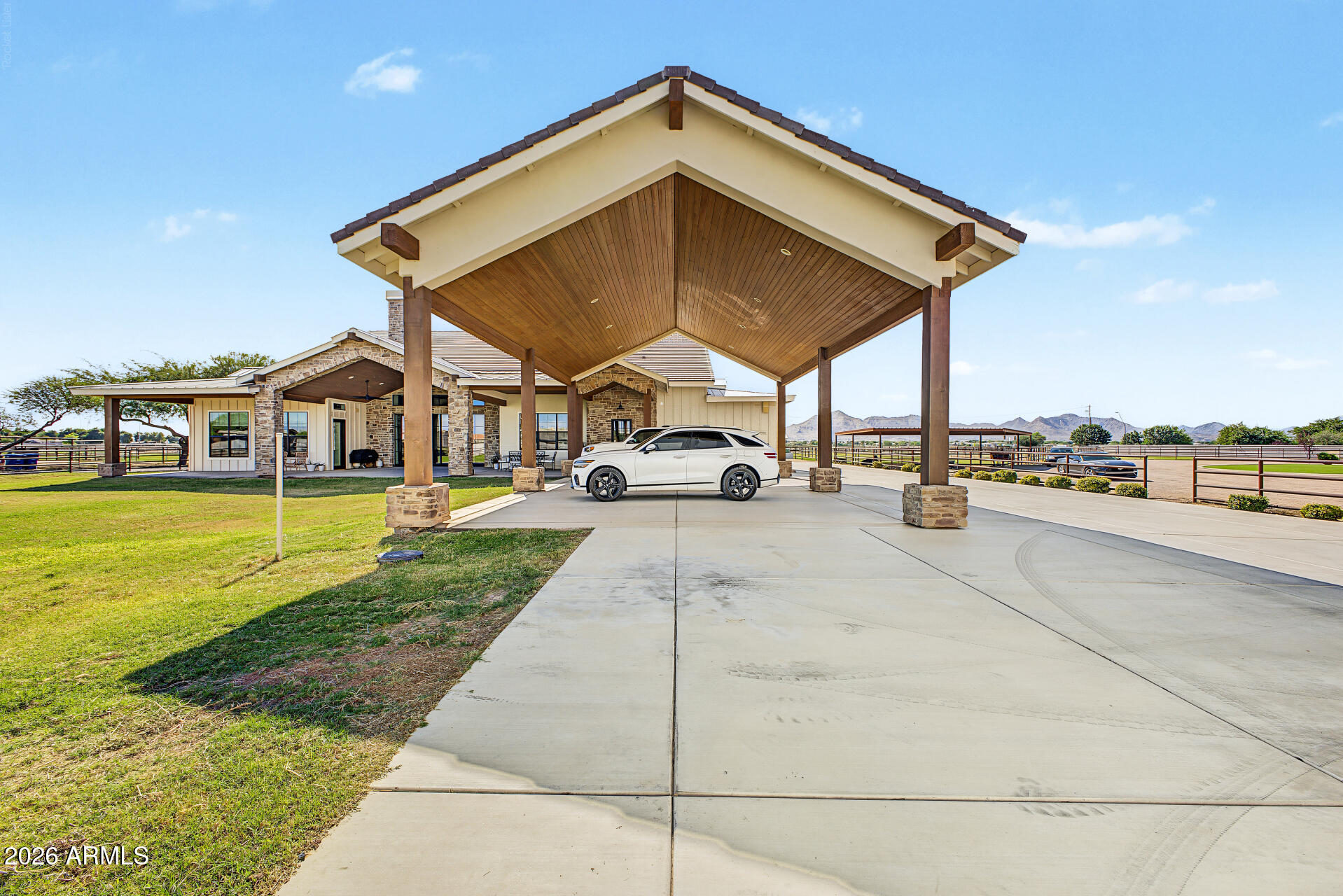 21762 E CLOUD Road